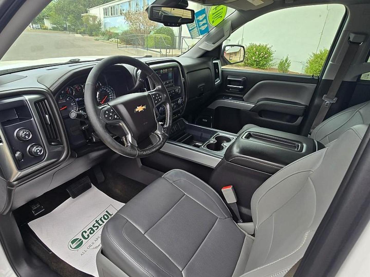 2014 WHITE Chevrolet Silverado 1500 4WD (3GCUKSEC1EG) with an V8 EcoTec3 Flex Fuel 5.3L engine, Auto 6-Spd HD Overdrive transmission, located at 246 E Walker St., Orland, 95963, (530) 865-5800, 39.747589, -122.178398 - Photo#12