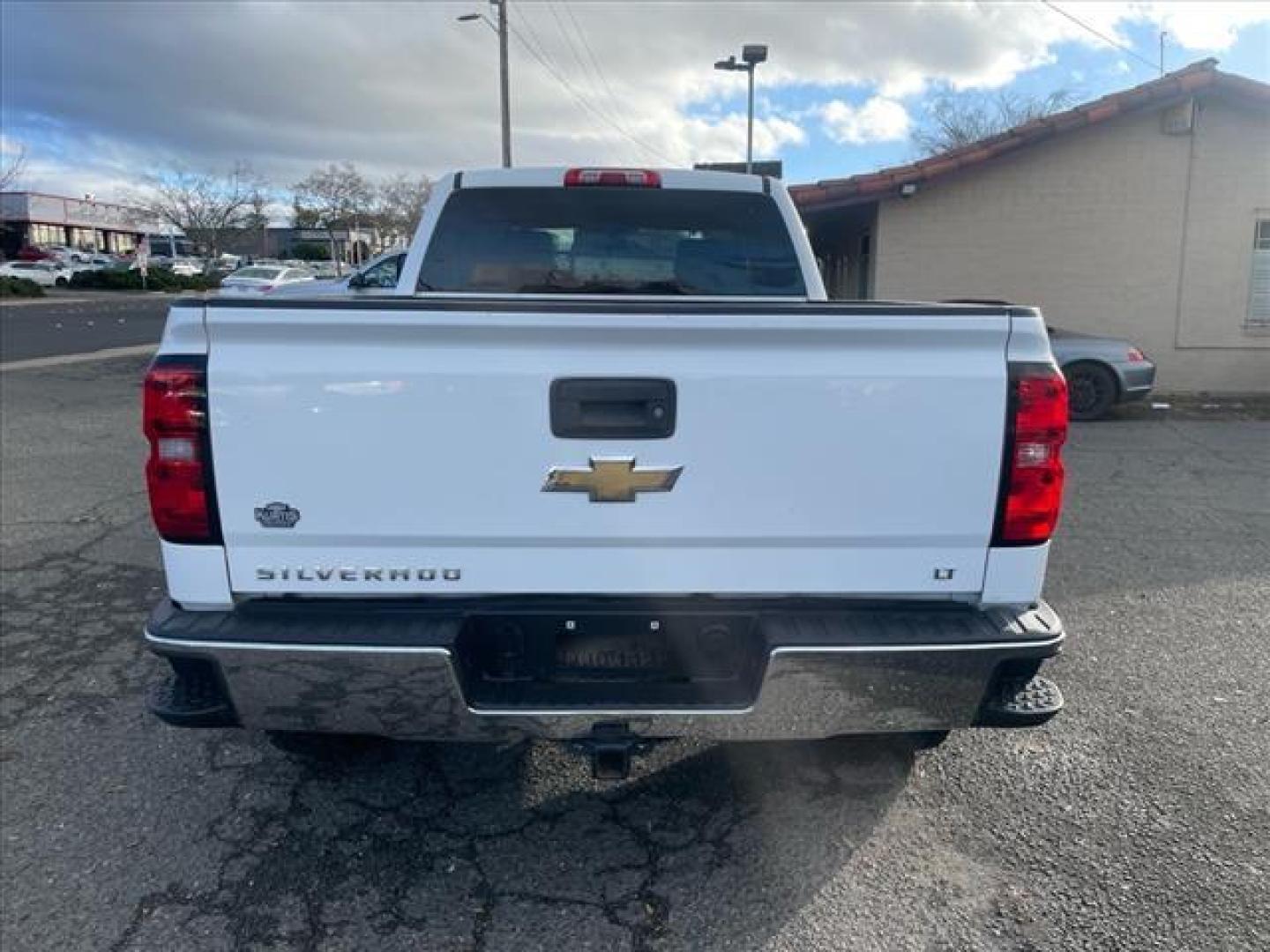 2014 Summit White Chevrolet Silverado 1500 LT (3GCUKREC7EG) with an 5.3L EcoTec3 5.3L Flex Fuel V8 355hp 383ft. lbs. Direct Injection engine, 6-Speed Shiftable Automatic w/Overdrive transmission, located at 800 Riverside Ave, Roseville, CA, 95678, 916-773-4549 & Toll Free: 866-719-4393, 38.732265, -121.291039 - 4X4 CREW CAB LT 95K MILES - Photo#8