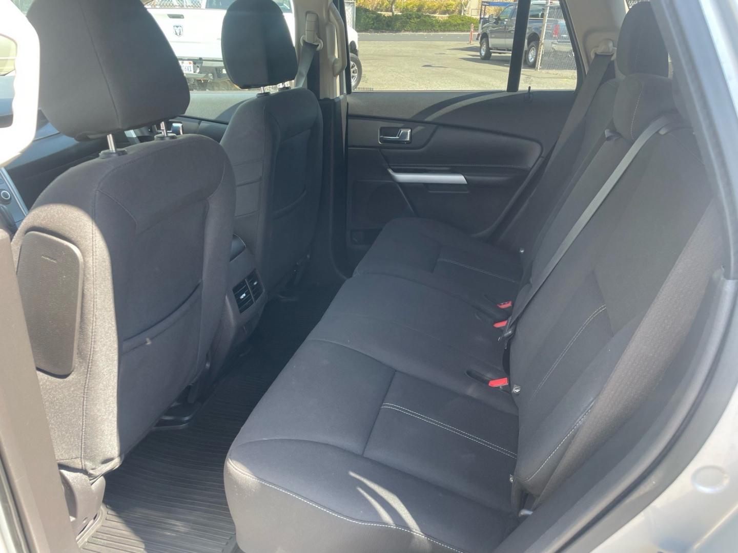 2014 Ingot Silver Metallic Ford Edge SE (2FMDK3GC1EB) with an 3.5L 3.5L V6 285hp 253ft. lbs. Sequential Multiport Fuel Injection engine, 6-Speed Shiftable Automatic transmission, located at 800 Riverside Ave, Roseville, CA, 95678, 916-773-4549 & Toll Free: 866-719-4393, 38.732265, -121.291039 - SE SERVICE RECORDS ON CLEAN CARFAX- Photo#12