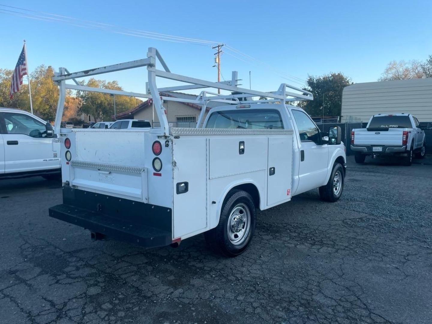 2014 Oxford White Ford F-350 Super Duty XL (1FDRF3A68EE) with an 6.2L 6.2L Flex Fuel V8 385hp 405ft. lbs. Sequential Electronic Fuel Injection engine, 6-Speed Shiftable Automatic transmission, located at 800 Riverside Ave, Roseville, CA, 95678, 916-773-4549 & Toll Free: 866-719-4393, 38.732265, -121.291039 - UTILITY BED SERVICE RECORDS - Photo#4
