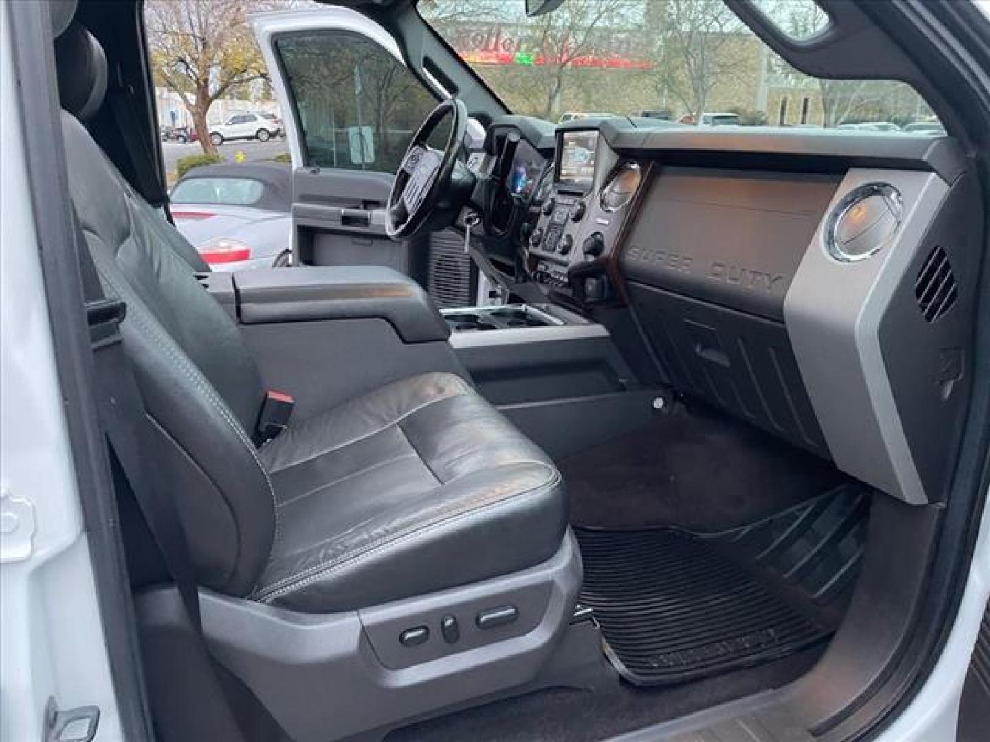 2014 Oxford White Ford F-350 Super Duty Lariat (1FT8W3BT3EE) with an 6.7L Power Stroke 6.7L Biodiesel Turbo V8 400hp 800ft. lbs. Common Rail Direct Injection engine, 6-Speed Shiftable Automatic transmission, located at 800 Riverside Ave, Roseville, CA, 95678, 916-773-4549 & Toll Free: 866-719-4393, 38.732265, -121.291039 - DIESEL CREW CAB 4X4 FX4 LARIAT ONE OWNER OIL SERVICE RECORDS REGULARLY CHANGED ONE OWNER MOON ROOF - Photo#15