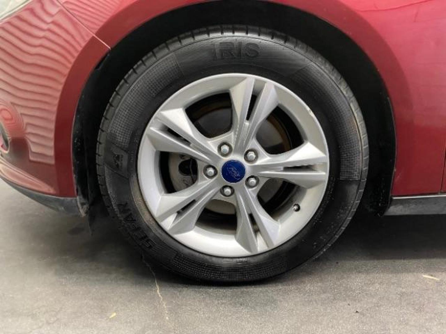 2014 RED Ford Focus (1FADP3K22EL) with an 4-Cyl 2.4 Liter engine, Automatic transmission, located at 412 Auto Vista Drive, Palmdale, 93551, (661) 945-0620, 34.592636, -118.136681 - Photo#15