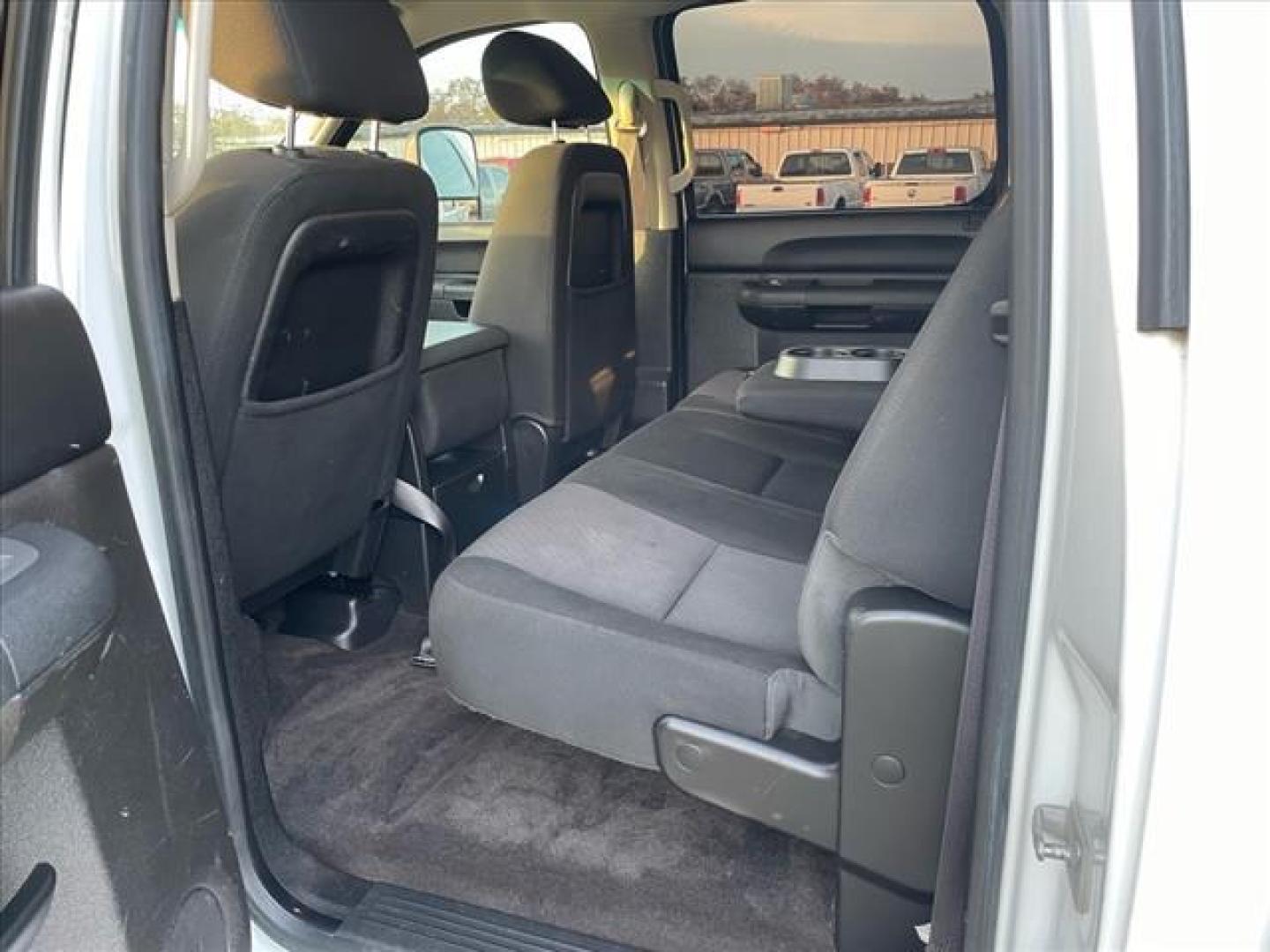 2014 Summit White GMC Sierra 2500HD SLE (1GT120C83EF) with an 6.6L Duramax 6.6L Diesel Turbo V8 397hp 765ft. lbs. Common Rail Direct Injection engine, Allison 1000 6-Speed Shiftable Automatic transmission, located at 800 Riverside Ave, Roseville, CA, 95678, 916-773-4549 & Toll Free: 866-719-4393, 38.732265, -121.291039 - DURAMAX DIESEL CREW CAB 4X4 SLE LIFTED ALLISON TRANSMISSION SERVICE RECORDS ON CLEAN CARFAX - Photo#11