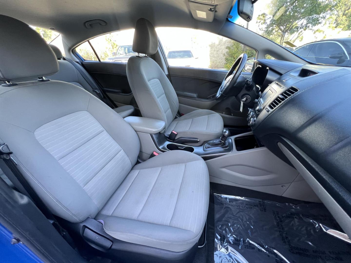 2014 Abyss Blue Pear /Black Kia Forte EX (KNAFX4A82E5) with an 2.0L L4 DOHC 16V engine, 6-Speed Automatic transmission, located at 30 S. Berkeley Avenue, Pasadena, CA, 91107, (626) 248-7567, 34.145447, -118.109398 - ? 2014 Kia Forte EX – Affordable Style and Efficiency with Easy BHPH Financing VIN: KNAFX4A82E5106328 Location: Crown City Motors, Pasadena, CA Financing Options: Buy Here Pay Here | Low Down Payment | Bad Credit OK Looking for a sleek, efficient, and budget-friendly sedan with all the featu - Photo#21