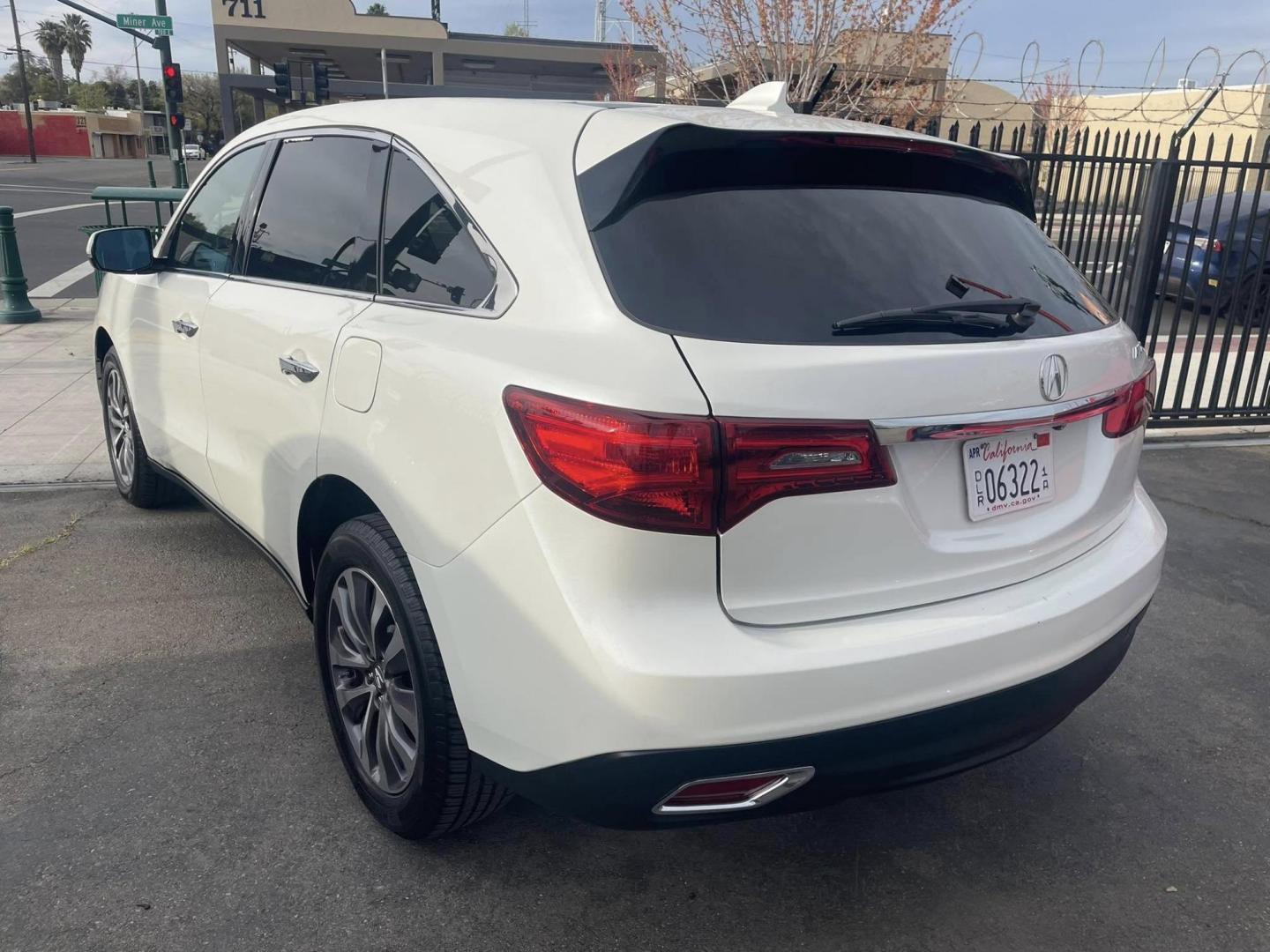 2015 Acura MDX 6-Spd AT w/Tech Package (5FRYD3H41FB) with an 3.5L V6 SOHC 24V engine, 6-Speed Automatic transmission, located at 744 E Miner Ave, Stockton, CA, 95202, (209) 944-5770, 37.956863, -121.282082 - PLUS TAXES AND FEES - Photo#11