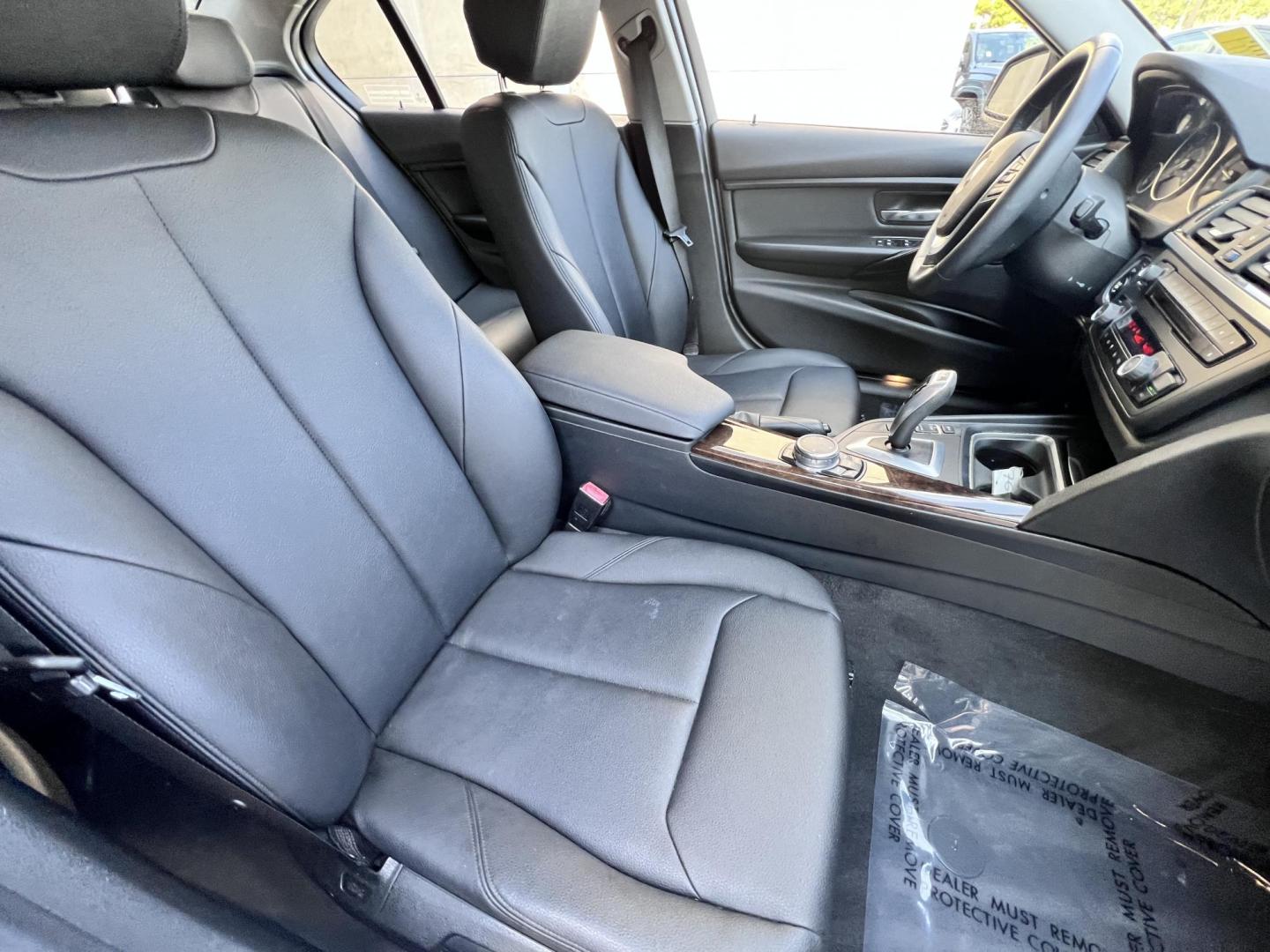 2015 White BMW 3-Series 328i SULEV (WBA3C1C56FK) with an 2.0L L4 DOHC 16V engine, 8-Speed Automatic transmission, located at 30 S. Berkeley Avenue, Pasadena, CA, 91107, (626) 248-7567, 34.145447, -118.109398 - Crown City Motors is a used “Buy Here Pay Here” car dealer in Pasadena CA. “Buy Here Pay Here” financing, means that when you purchase your vehicle from our dealership, that you make the payments to the dealership as well. We do not need the banks approval to get you approved for a used auto - Photo#18