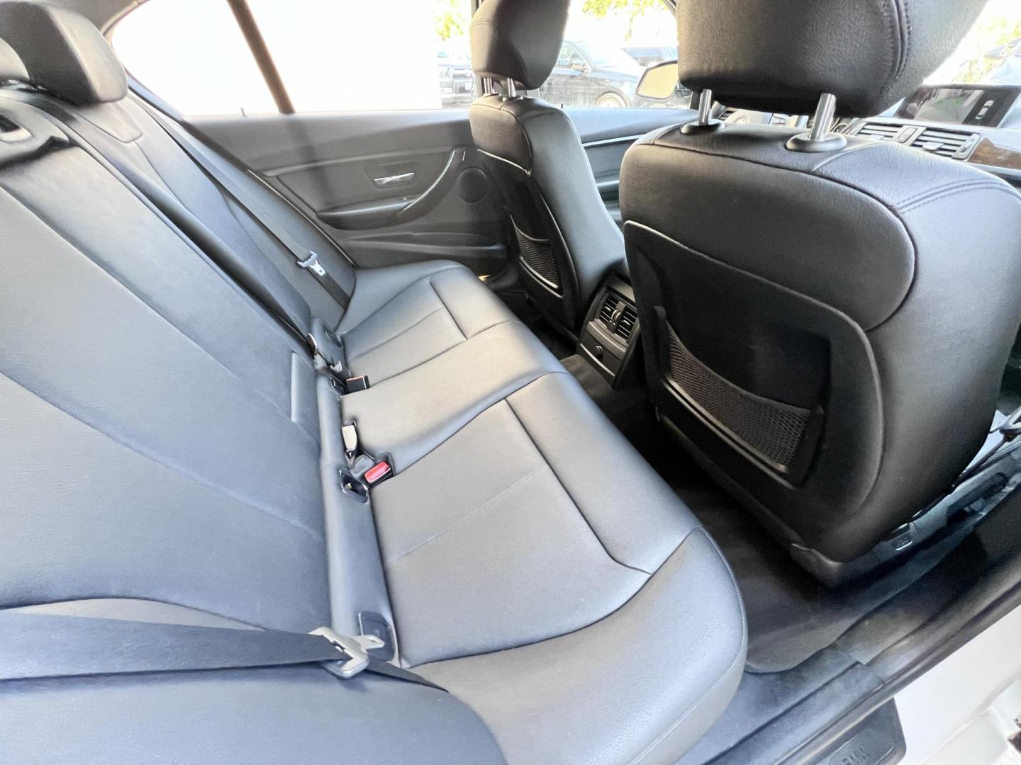 2015 White BMW 3-Series 328i SULEV (WBA3C1C56FK) with an 2.0L L4 DOHC 16V engine, 8-Speed Automatic transmission, located at 30 S. Berkeley Avenue, Pasadena, CA, 91107, (626) 248-7567, 34.145447, -118.109398 - Crown City Motors is a used “Buy Here Pay Here” car dealer in Pasadena CA. “Buy Here Pay Here” financing, means that when you purchase your vehicle from our dealership, that you make the payments to the dealership as well. We do not need the banks approval to get you approved for a used auto - Photo#26