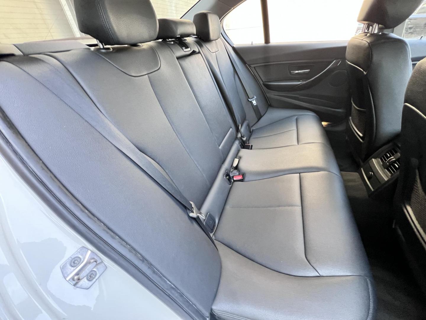 2015 White BMW 3-Series 328i SULEV (WBA3C1C56FK) with an 2.0L L4 DOHC 16V engine, 8-Speed Automatic transmission, located at 30 S. Berkeley Avenue, Pasadena, CA, 91107, (626) 248-7567, 34.145447, -118.109398 - Crown City Motors is a used “Buy Here Pay Here” car dealer in Pasadena CA. “Buy Here Pay Here” financing, means that when you purchase your vehicle from our dealership, that you make the payments to the dealership as well. We do not need the banks approval to get you approved for a used auto - Photo#27