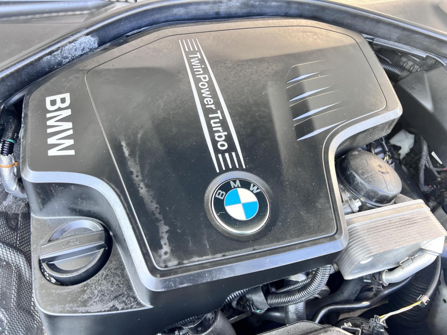 2015 White BMW 3-Series 328i SULEV (WBA3C1C56FK) with an 2.0L L4 DOHC 16V engine, 8-Speed Automatic transmission, located at 30 S. Berkeley Avenue, Pasadena, CA, 91107, (626) 248-7567, 34.145447, -118.109398 - Crown City Motors is a used “Buy Here Pay Here” car dealer in Pasadena CA. “Buy Here Pay Here” financing, means that when you purchase your vehicle from our dealership, that you make the payments to the dealership as well. We do not need the banks approval to get you approved for a used auto - Photo#28