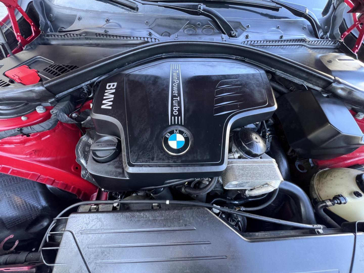 2015 Barcelona Red Metallic /black BMW 3-Series 328i xDrive Sedan (WBA3B3C52FJ) with an 2.0L L4 DOHC 16V engine, 8-Speed Automatic transmission, located at 30 S. Berkeley Avenue, Pasadena, CA, 91107, (626) 248-7567, 34.145447, -118.109398 - Crown City Motors is a used “Buy Here Pay Here” car dealer in Pasadena CA. “Buy Here Pay Here” financing, means that when you purchase your vehicle from our dealership, that you make the payments to the dealership as well. We do not need the banks approval to get you approved for a used auto - Photo#23