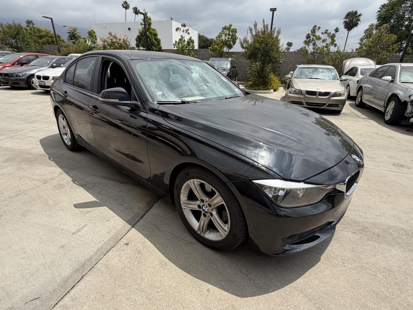 2015 Black /Black BMW 3-Series 320i Sedan (WBA3B1C52FK) with an 2.0L L4 DOHC 16V engine, 8-Speed Automatic transmission, located at 30 S. Berkeley Avenue, Pasadena, CA, 91107, (626) 248-7567, 34.145447, -118.109398 - Looking for a reliable, affordable luxury sedan with easy financing in Pasadena, CA? This 2015 BMW 3 Series (VIN: WBA3B1C52FK136158) is the perfect combination of performance, comfort, and efficiency—available now at Crown City Motors with Buy Here Pay Here financing designed for all credit situat - Photo#5