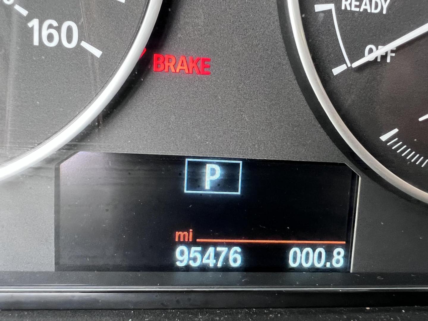 2015 White /black BMW 4-Series 428i SULEV Coupe (WBA3N7C58FK) with an 2.0L L4 DOHC 16V engine, 8-Speed Automatic transmission, located at 30 S. Berkeley Avenue, Pasadena, CA, 91107, (626) 248-7567, 34.145447, -118.109398 - Crown City Motors is a used “Buy Here Pay Here” car dealer in Pasadena CA. “Buy Here Pay Here” financing, means that when you purchase your vehicle from our dealership, that you make the payments to the dealership as well. We do not need the banks approval to get you approved for a used auto - Photo#25