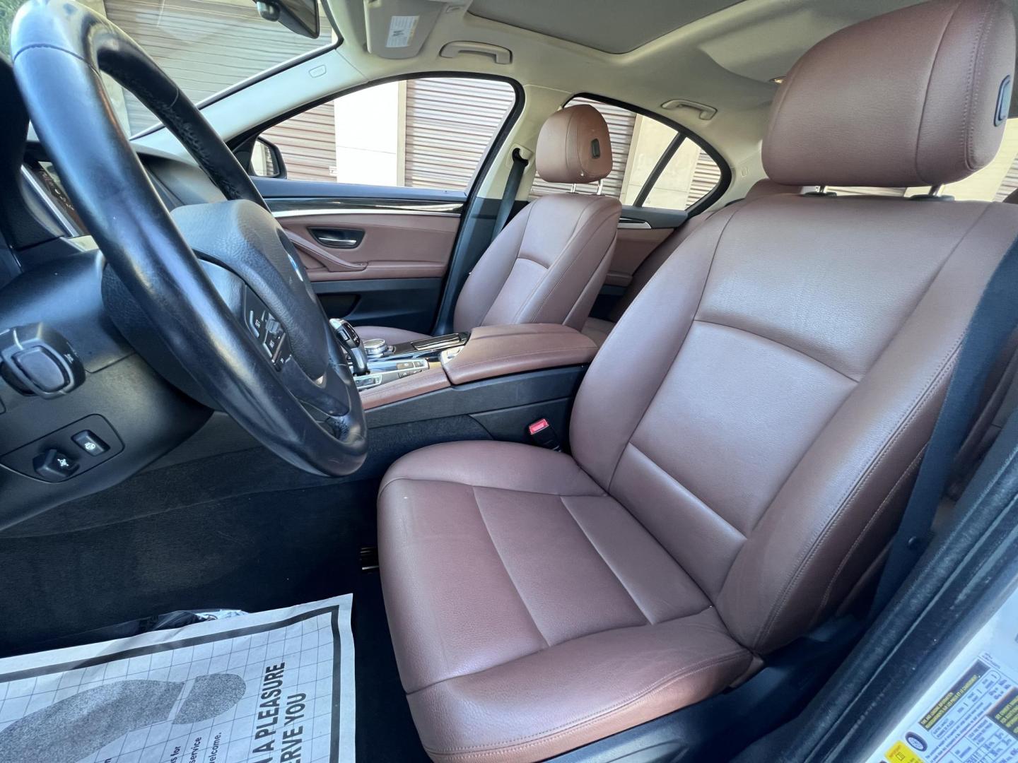 2015 WHITE /Black BMW 5-Series Leather (WBA5A7C54FG) with an 4 Cylinder engine, Automatic transmission, located at 30 S. Berkeley Avenue, Pasadena, CA, 91107, (626) 248-7567, 34.145447, -118.109398 - The 2015 BMW 528i xDrive stands as a beacon of luxury, performance, and advanced technology, embodying the pinnacle of German engineering. With only 72,430 miles, this well-maintained vehicle offers a remarkable driving experience that combines comfort, style, and reliability. Whether you have an im - Photo#13