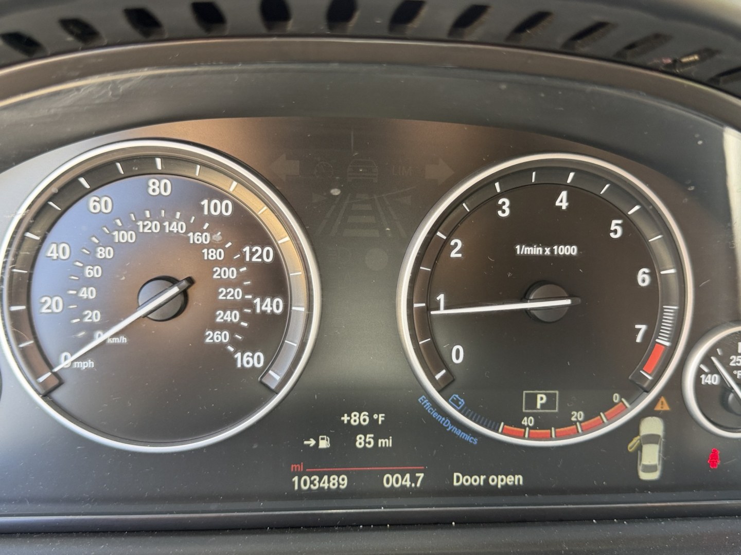 2015 WHITE /Black BMW 5-Series Leather (WBA5A7C54FG) with an 4 Cylinder engine, Automatic transmission, located at 30 S. Berkeley Avenue, Pasadena, CA, 91107, (626) 248-7567, 34.145447, -118.109398 - The 2015 BMW 528i xDrive stands as a beacon of luxury, performance, and advanced technology, embodying the pinnacle of German engineering. With only 72,430 miles, this well-maintained vehicle offers a remarkable driving experience that combines comfort, style, and reliability. Whether you have an im- Photo#11
