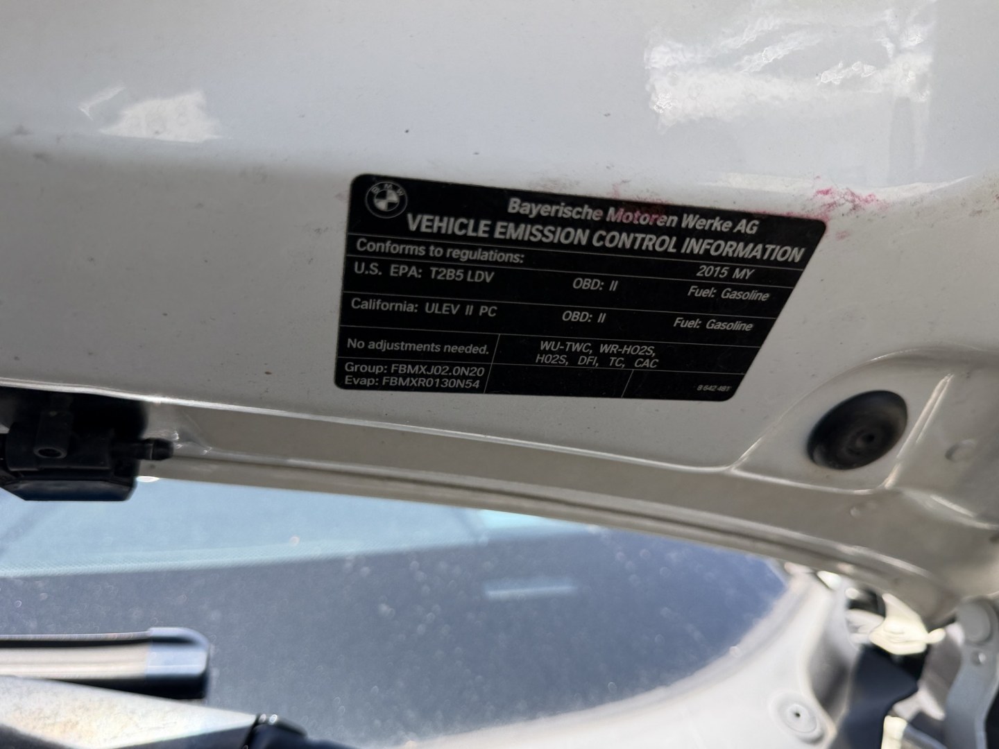 2015 WHITE /Black BMW 5-Series Leather (WBA5A7C54FG) with an 4 Cylinder engine, Automatic transmission, located at 30 S. Berkeley Avenue, Pasadena, CA, 91107, (626) 248-7567, 34.145447, -118.109398 - The 2015 BMW 528i xDrive stands as a beacon of luxury, performance, and advanced technology, embodying the pinnacle of German engineering. With only 72,430 miles, this well-maintained vehicle offers a remarkable driving experience that combines comfort, style, and reliability. Whether you have an im- Photo#15