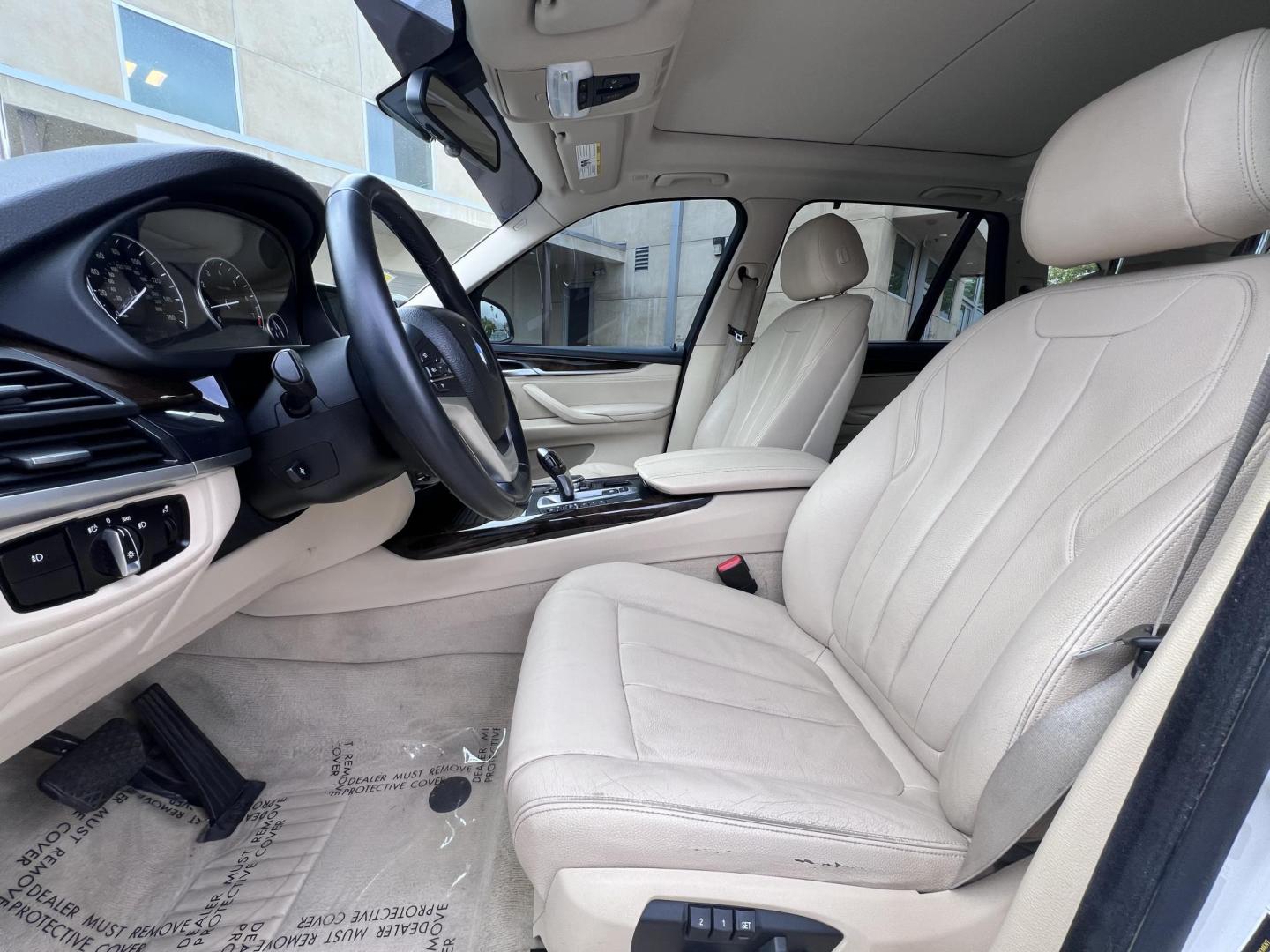 2015 Alpine White /Tan BMW X5 xDrive35i (5UXKR0C59F0) with an 3.0L L6 DOHC 24V engine, 8-Speed Automatic transmission, located at 30 S. Berkeley Avenue, Pasadena, CA, 91107, (626) 248-7567, 34.145447, -118.109398 - 2015 BMW X5 xDrive35i – Luxury 3rd Row SUV | Buy Here Pay Here – Pasadena, CA Drive home in power, luxury, and confidence with this 2015 BMW X5 xDrive35i, available now at Crown City Motors—Pasadena’s trusted source for Buy Here Pay Here (BHPH) financing. This all-wheel-drive SUV blends BMW - Photo#15