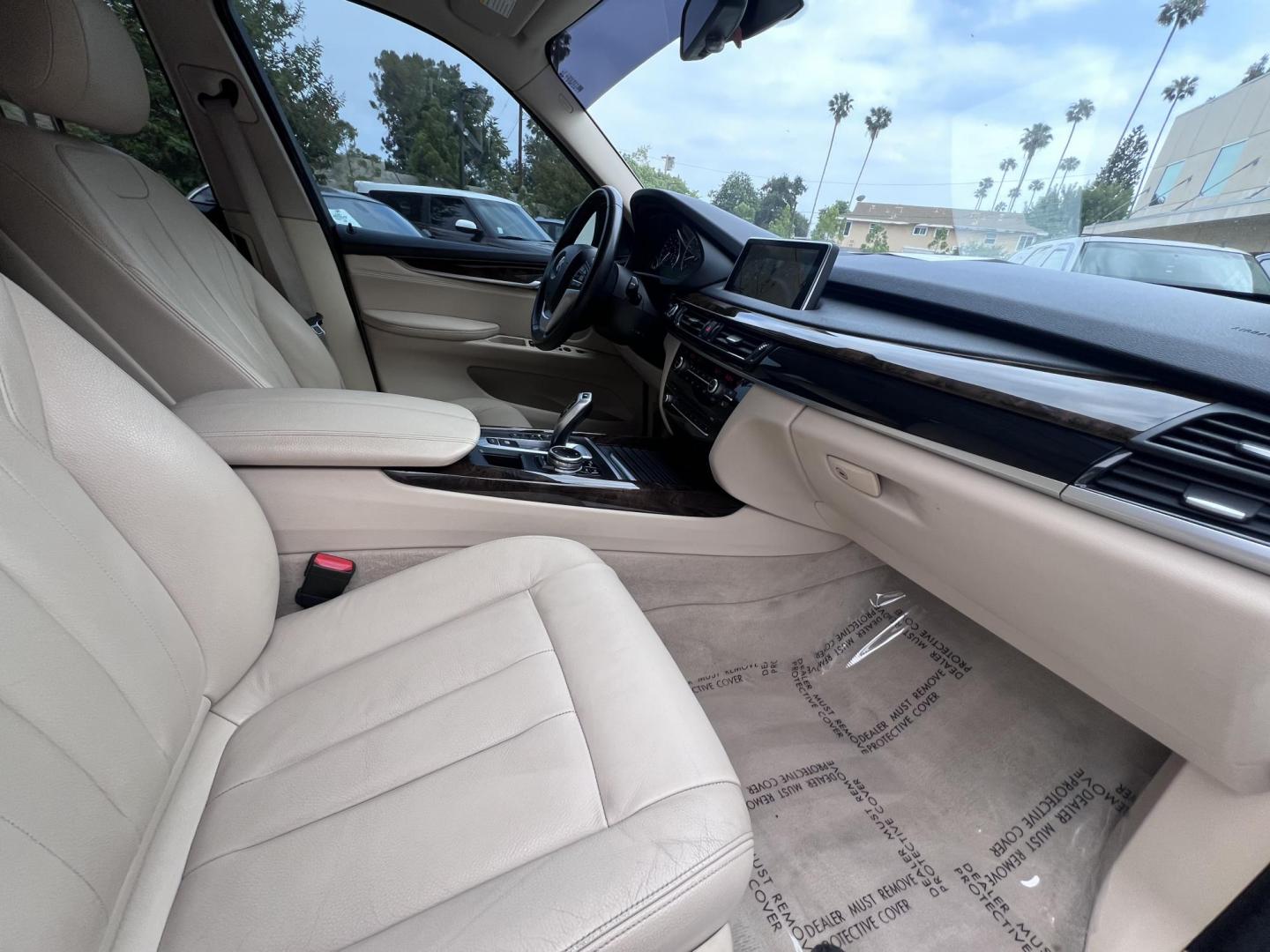 2015 Alpine White /Tan BMW X5 xDrive35i (5UXKR0C59F0) with an 3.0L L6 DOHC 24V engine, 8-Speed Automatic transmission, located at 30 S. Berkeley Avenue, Pasadena, CA, 91107, (626) 248-7567, 34.145447, -118.109398 - 2015 BMW X5 xDrive35i – Luxury 3rd Row SUV | Buy Here Pay Here – Pasadena, CA Drive home in power, luxury, and confidence with this 2015 BMW X5 xDrive35i, available now at Crown City Motors—Pasadena’s trusted source for Buy Here Pay Here (BHPH) financing. This all-wheel-drive SUV blends BMW - Photo#23