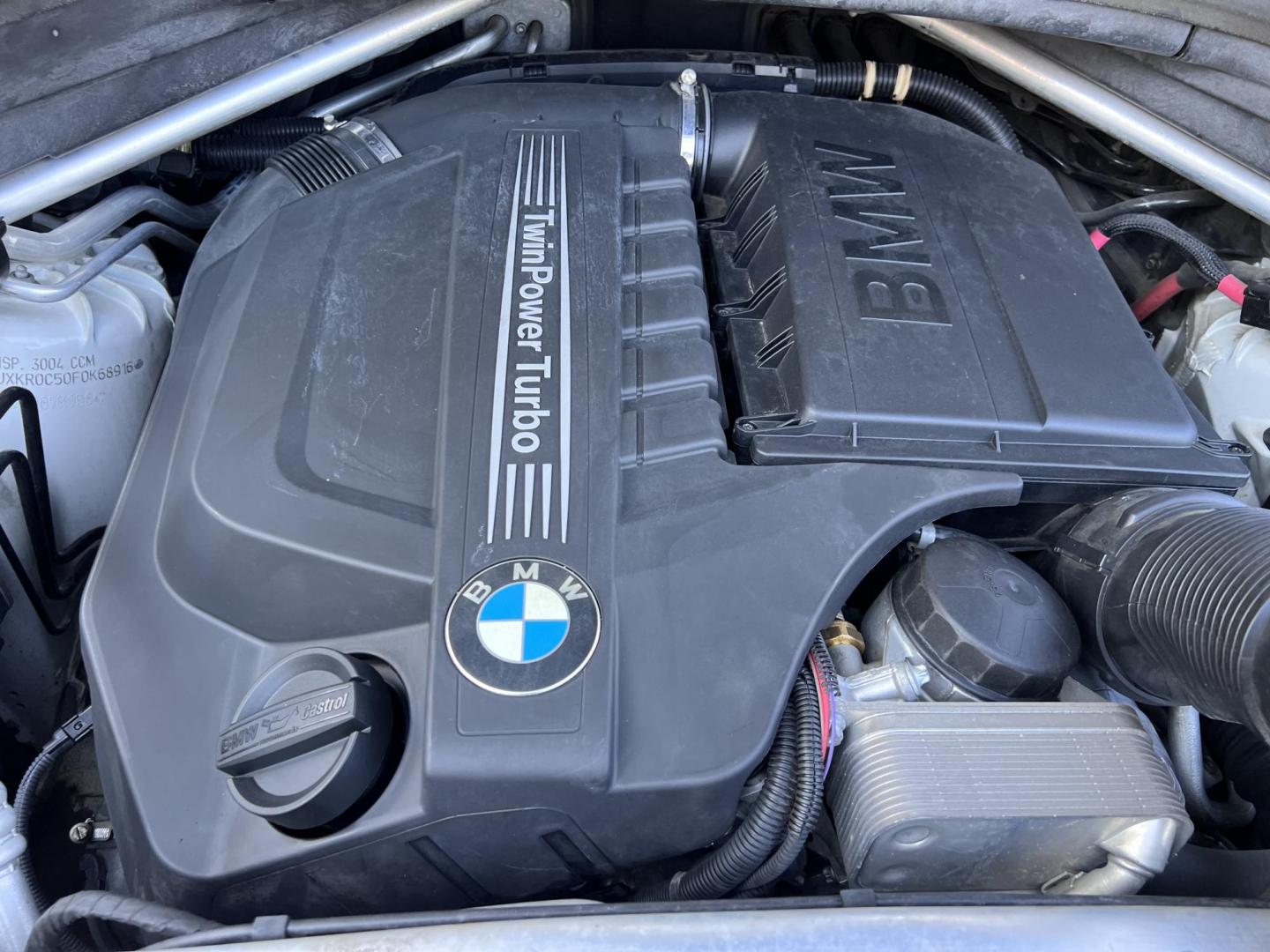 2015 Alpine White /Black BMW X5 xDrive35i (5UXKR0C50F0) with an 3.0L L6 DOHC 24V engine, 8-Speed Automatic transmission, located at 30 S. Berkeley Avenue, Pasadena, CA, 91107, (626) 248-7567, 34.145447, -118.109398 - 2015 BMW X5 sDrive35i – Luxury SUV – $995 Down – Buy Here Pay Here – Bad Credit OK – Crown City Motors Pasadena Looking for a premium luxury SUV that delivers power, comfort, and prestige—without the high price tag? Discover the 2015 BMW X5 sDrive35i now available at Crown City Motors - Photo#33