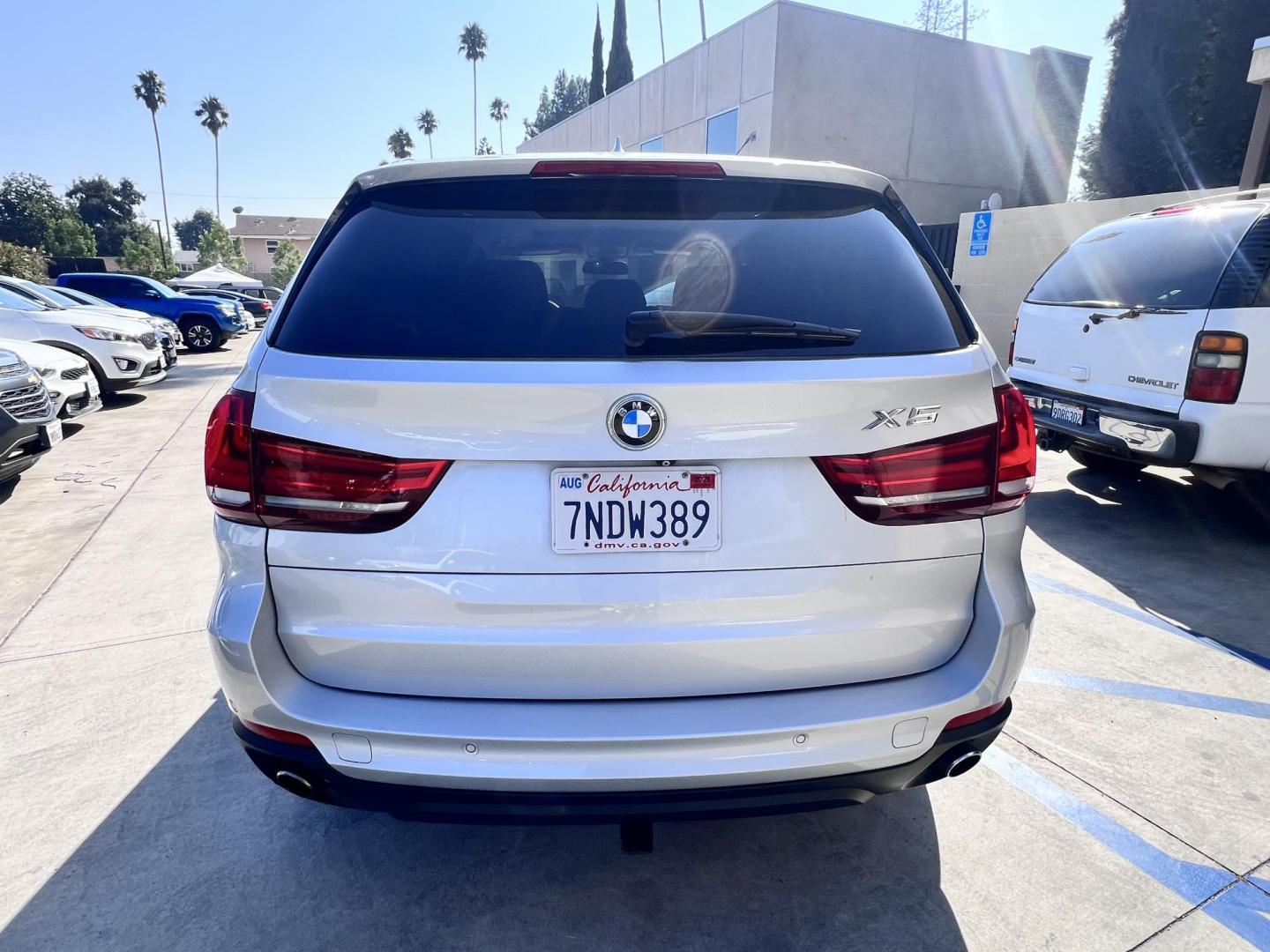 2015 Silver Metallic /black BMW X5 sDrive35i (5UXKR2C55F0) with an 3.0L L6 DOHC 24V engine, 8-Speed Automatic transmission, located at 30 S. Berkeley Avenue, Pasadena, CA, 91107, (626) 248-7567, 34.145447, -118.109398 - Crown City Motors is a used “Buy Here Pay Here” car dealer in Pasadena CA. “Buy Here Pay Here” financing, means that when you purchase your vehicle from our dealership, that you make the payments to the dealership as well. We do not need the banks approval to get you approved for a used auto - Photo#8