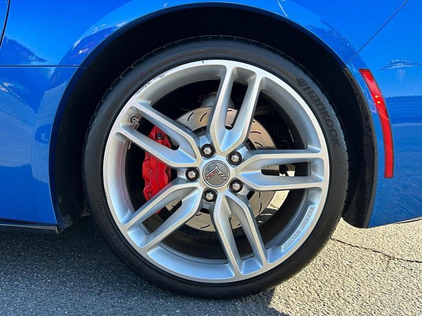 2015 BLUE Chevrolet Corvette (1G1YM2D78F5) with an V8 6.2 Liter engine, located at 412 Auto Vista Drive, Palmdale, 93551, (661) 945-0620, 34.592636, -118.136681 - Photo#7