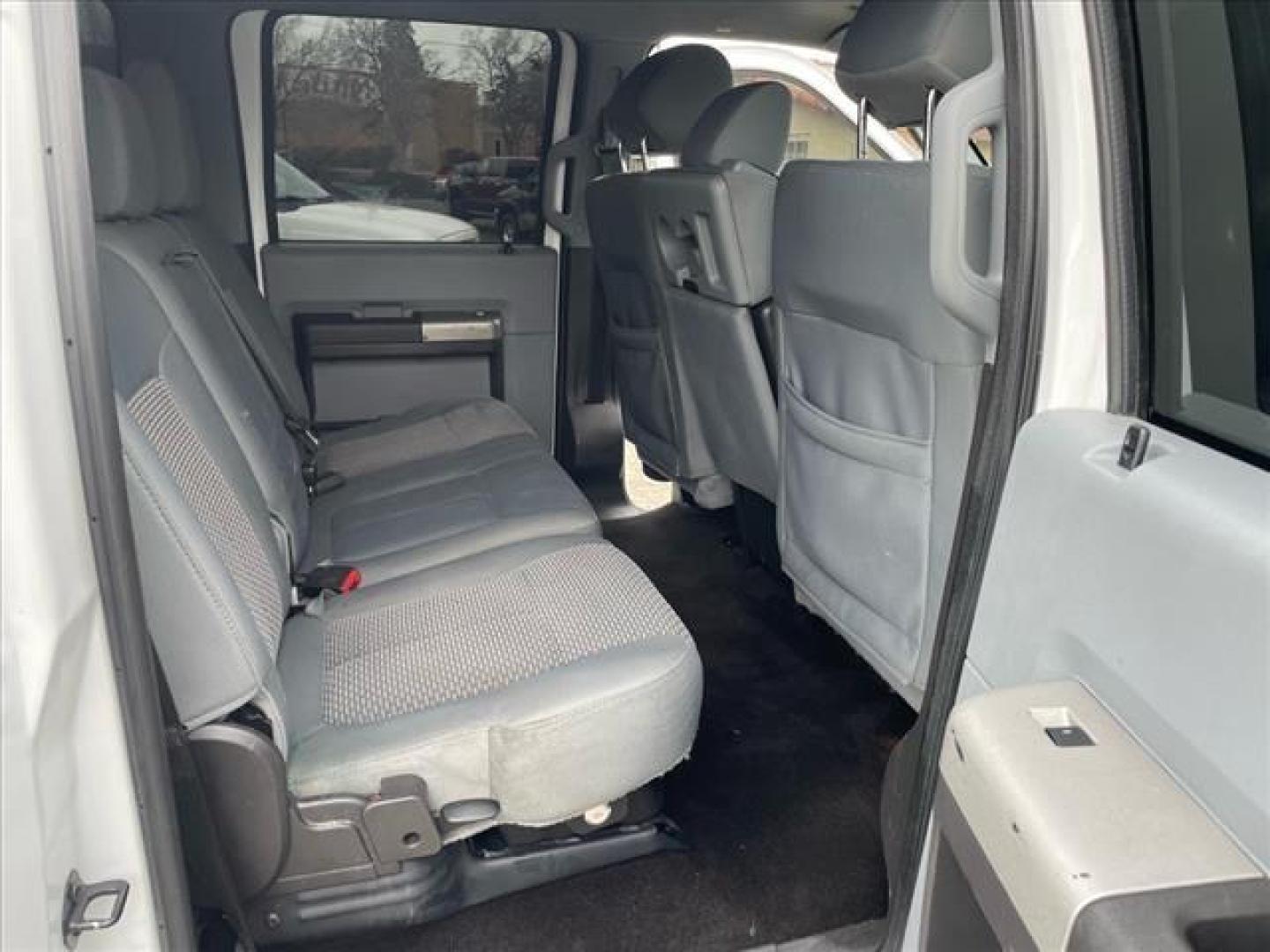 2015 Oxford White Ford F-350 Super Duty XLT (1FT8W3DT1FE) with an 6.7L Power Stroke 6.7L Biodiesel Turbo V8 440hp 860ft. lbs. Common Rail Direct Injection engine, 6-Speed Shiftable Automatic transmission, located at 800 Riverside Ave, Roseville, CA, 95678, 916-773-4549 & Toll Free: 866-719-4393, 38.732265, -121.291039 - DIESEL CREW CAB DUALLY 4X4 XLT CLEAN CARFAX - Photo#14