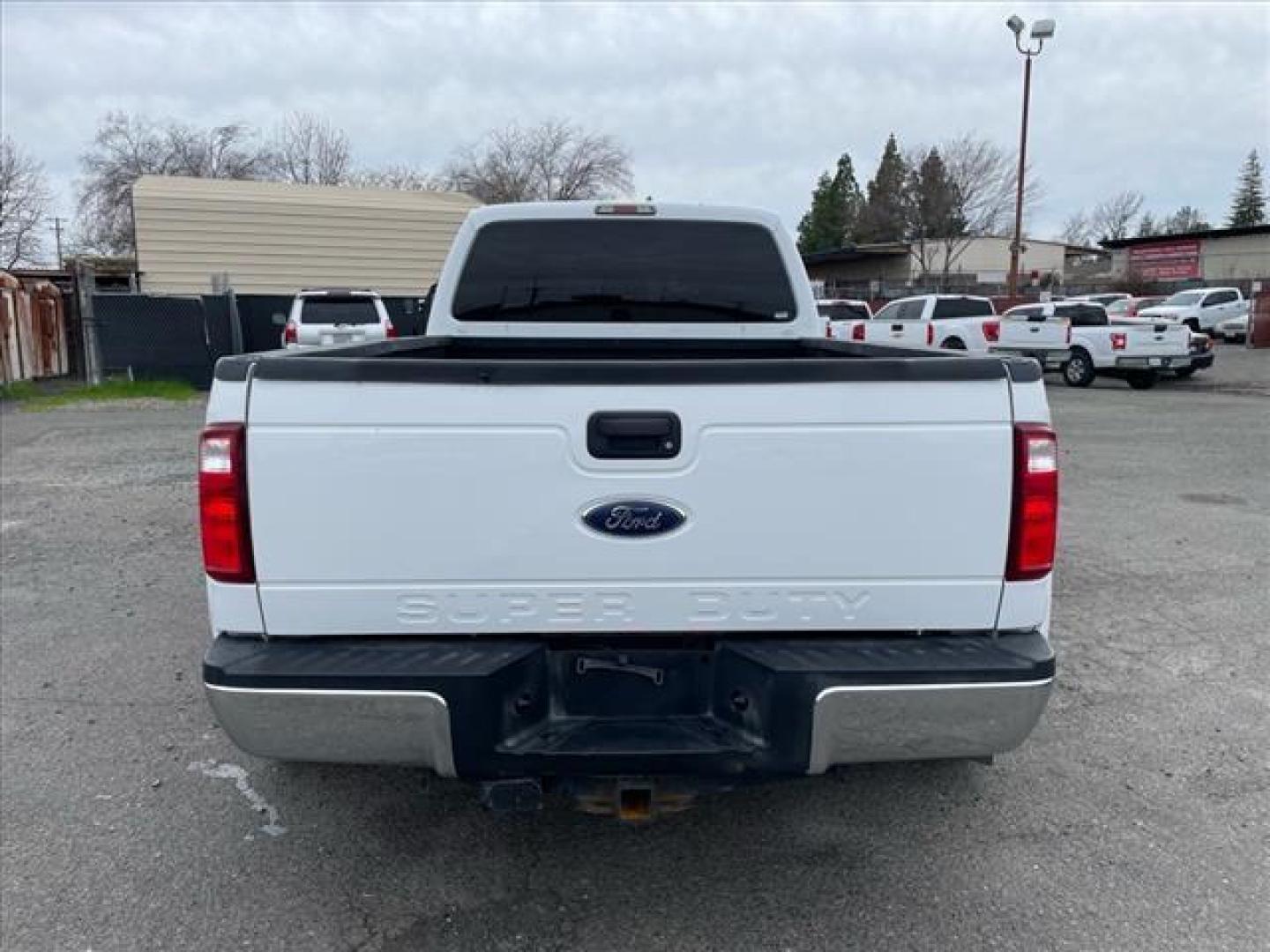 2015 Oxford White Ford F-350 Super Duty XLT (1FT8W3DT1FE) with an 6.7L Power Stroke 6.7L Biodiesel Turbo V8 440hp 860ft. lbs. Common Rail Direct Injection engine, 6-Speed Shiftable Automatic transmission, located at 800 Riverside Ave, Roseville, CA, 95678, 916-773-4549 & Toll Free: 866-719-4393, 38.732265, -121.291039 - DIESEL CREW CAB DUALLY 4X4 XLT CLEAN CARFAX - Photo#7
