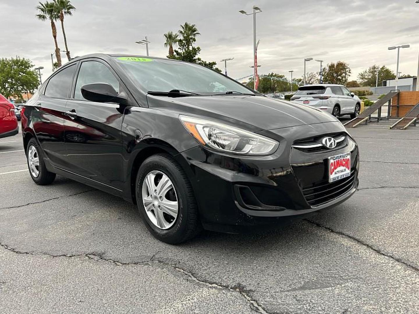 2015 Hyundai Accent (KMHCT4AE5FU) with an 4-Cyl 1.6 Liter engine, Auto 6-Spd w/Overdrive transmission, located at 412 Auto Vista Drive, Palmdale, 93551, (661) 945-0620, 34.592636, -118.136681 - Photo#0