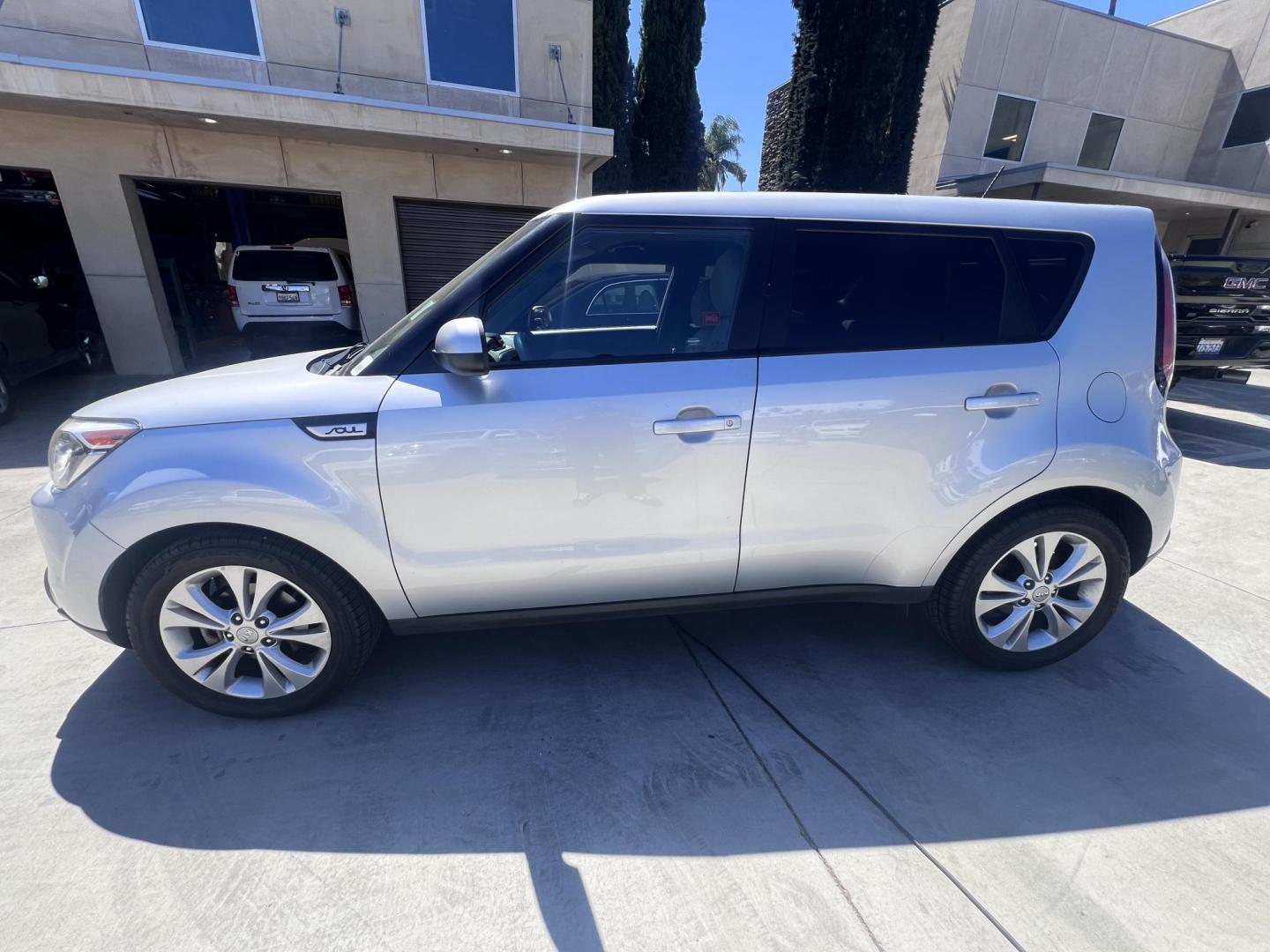 2015 Kia Soul + (KNDJP3A50F7) with an 2.0L L4 DOHC 16V engine, 6-Speed Automatic transmission, located at 30 S. Berkeley Avenue, Pasadena, CA, 91107, (626) 248-7567, 34.145447, -118.109398 - 2015 Kia Soul – Fuel-Efficient + Unique Style – Buy Here Pay Here – $995 Down – Bad Credit OK – Crown City Motors – Pasadena, CA Looking for a stylish and practical ride that doesn’t break the bank? Check out this 2015 Kia Soul, available now at Crown City Motors in Pasadena for jus - Photo#1
