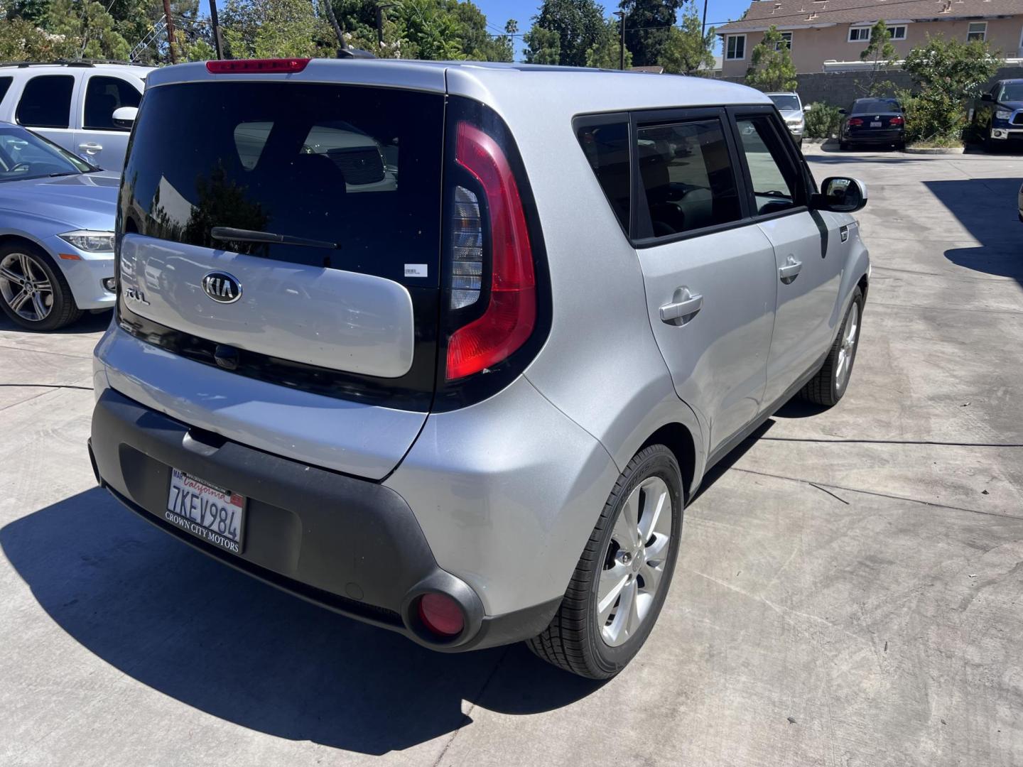 2015 Kia Soul + (KNDJP3A50F7) with an 2.0L L4 DOHC 16V engine, 6-Speed Automatic transmission, located at 30 S. Berkeley Avenue, Pasadena, CA, 91107, (626) 248-7567, 34.145447, -118.109398 - 2015 Kia Soul – Fuel-Efficient + Unique Style – Buy Here Pay Here – $995 Down – Bad Credit OK – Crown City Motors – Pasadena, CA Looking for a stylish and practical ride that doesn’t break the bank? Check out this 2015 Kia Soul, available now at Crown City Motors in Pasadena for jus - Photo#4