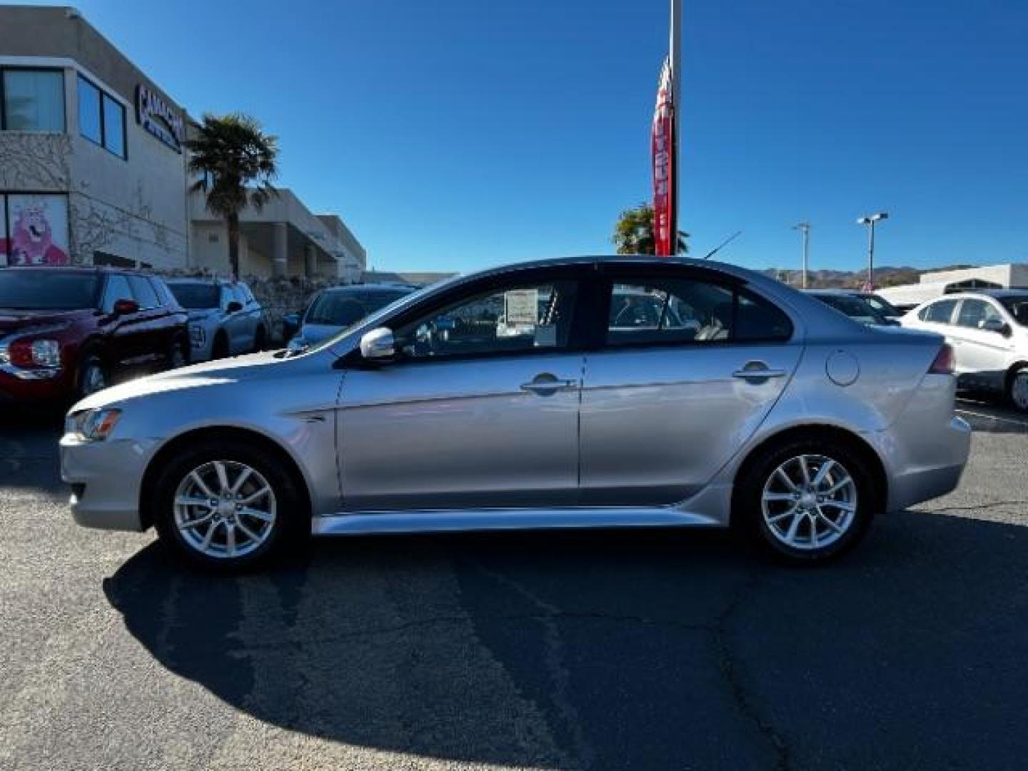 2015 Mitsubishi Lancer (JA32U2FU8FU) with an 4-Cyl 2.0 Liter engine, Automatic CVT transmission, located at 412 Auto Vista Drive, Palmdale, 93551, (661) 945-0620, 34.592636, -118.136681 - Photo#4