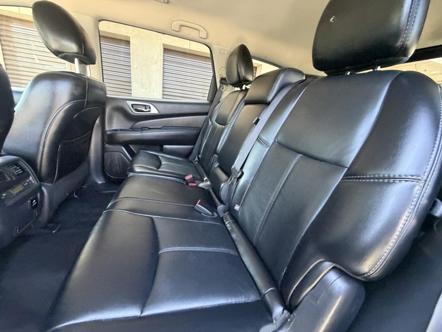2015 Silver Nissan Pathfinder (5N1AR2MM6FC) , AUTOMATIC transmission, located at 30 S. Berkeley Avenue, Pasadena, CA, 91107, (626) 248-7567, 34.145447, -118.109398 - Crown City Motors is a used “Buy Here Pay Here” car dealer in Pasadena CA. “Buy Here Pay Here” financing, means that when you purchase your vehicle from our dealership, that you make the payments to the dealership as well. We do not need the banks approval to get you approved for a used auto - Photo#14
