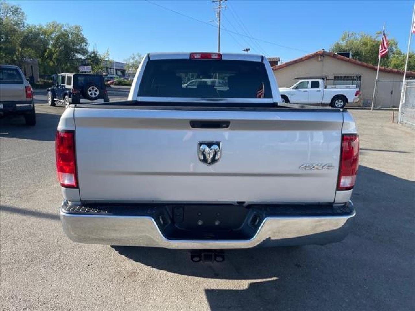2015 Bright Silver Metallic Clear Coat RAM 1500 Tradesman (3C6RR7KT9FG) with an 5.7L HEMI 5.7L V8 395hp 410ft. lbs. Sequential Multiport Fuel Injection engine, 8-Speed Shiftable Automatic transmission, located at 800 Riverside Ave, Roseville, CA, 95678, 916-773-4549 & Toll Free: 866-719-4393, 38.732265, -121.291039 - 4X4 TRADESMAN CREW CAB 5.7 HEMI V8 - Photo#7