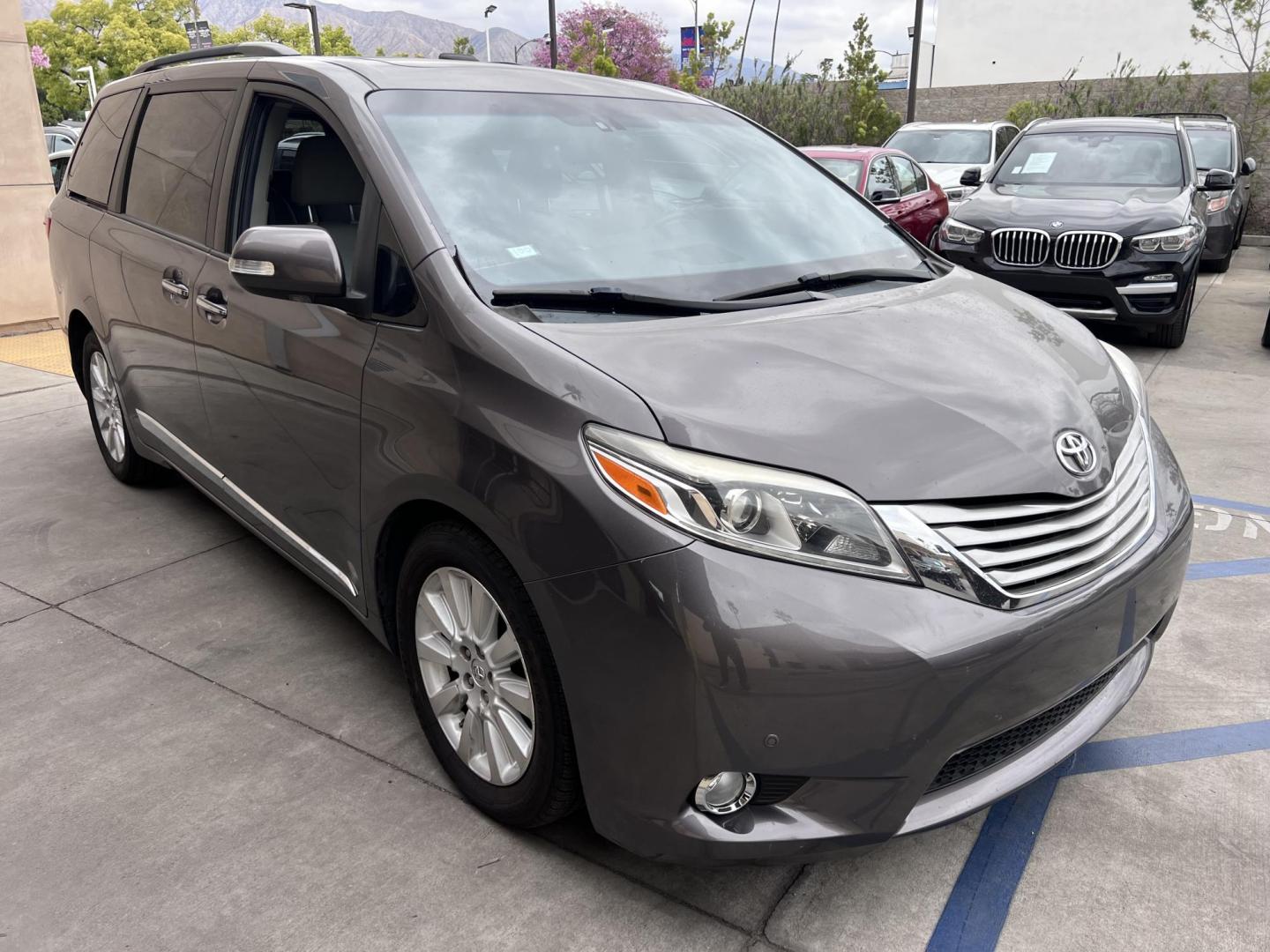 2015 Gray /gray Toyota Sienna XLE FWD 8-Passenger V6 (5TDYK3DC5FS) with an 3.5L V6 EFI DOHC 24V engine, 5-Speed Automatic transmission, located at 30 S. Berkeley Avenue, Pasadena, CA, 91107, (626) 248-7567, 34.145447, -118.109398 - Crown City Motors is a used “Buy Here Pay Here” car dealer in Pasadena CA. “Buy Here Pay Here” financing, means that when you purchase your vehicle from our dealership, that you make the payments to the dealership as well. We do not need the banks approval to get you approved for a used auto - Photo#10