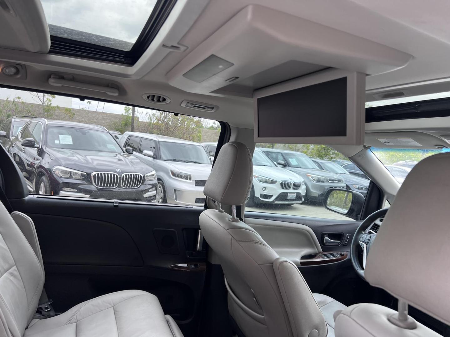 2015 Gray /gray Toyota Sienna XLE FWD 8-Passenger V6 (5TDYK3DC5FS) with an 3.5L V6 EFI DOHC 24V engine, 5-Speed Automatic transmission, located at 30 S. Berkeley Avenue, Pasadena, CA, 91107, (626) 248-7567, 34.145447, -118.109398 - Crown City Motors is a used “Buy Here Pay Here” car dealer in Pasadena CA. “Buy Here Pay Here” financing, means that when you purchase your vehicle from our dealership, that you make the payments to the dealership as well. We do not need the banks approval to get you approved for a used auto - Photo#23