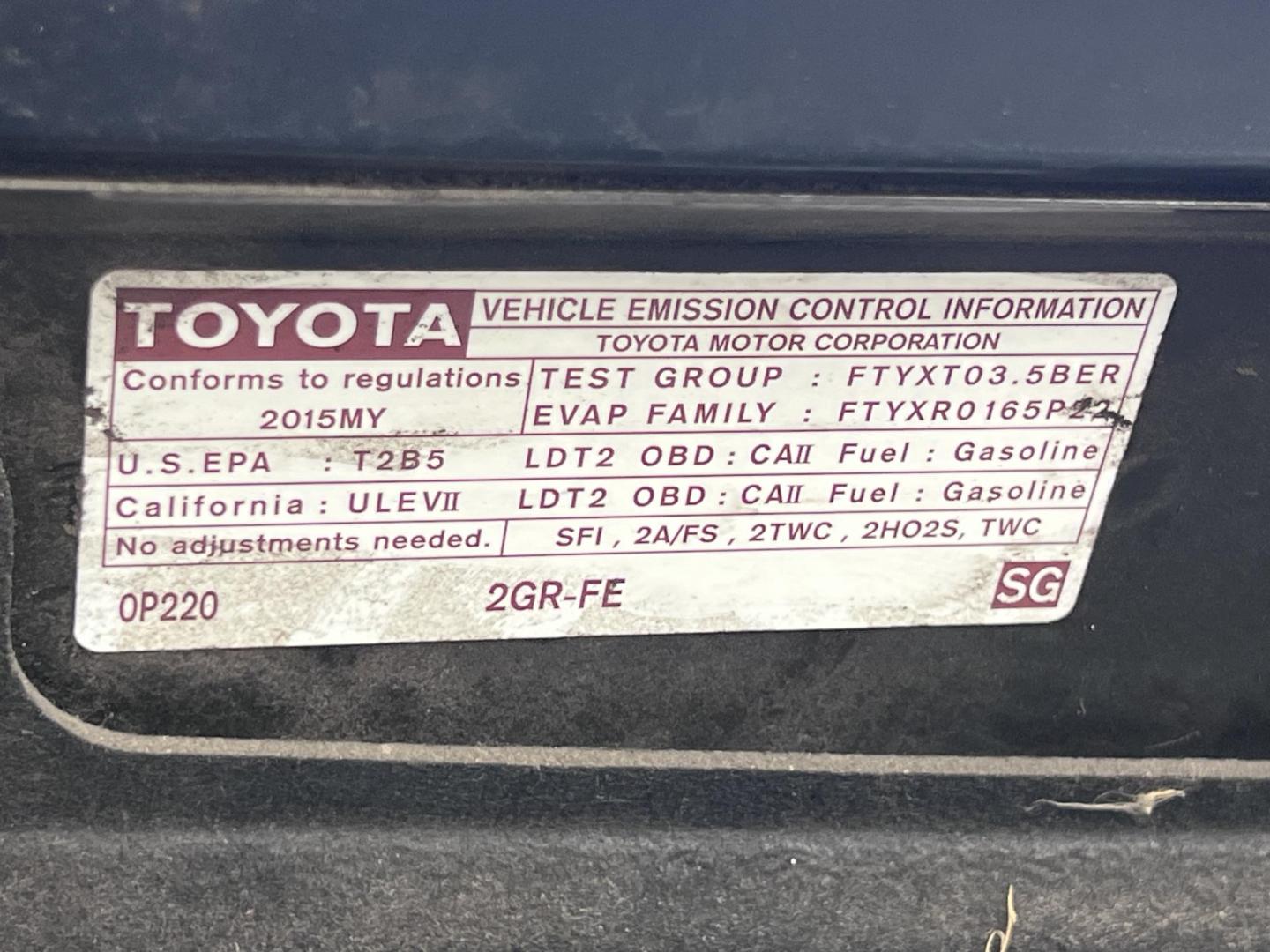 2015 Gray /gray Toyota Sienna XLE FWD 8-Passenger V6 (5TDYK3DC5FS) with an 3.5L V6 EFI DOHC 24V engine, 5-Speed Automatic transmission, located at 30 S. Berkeley Avenue, Pasadena, CA, 91107, (626) 248-7567, 34.145447, -118.109398 - Crown City Motors is a used “Buy Here Pay Here” car dealer in Pasadena CA. “Buy Here Pay Here” financing, means that when you purchase your vehicle from our dealership, that you make the payments to the dealership as well. We do not need the banks approval to get you approved for a used auto - Photo#39