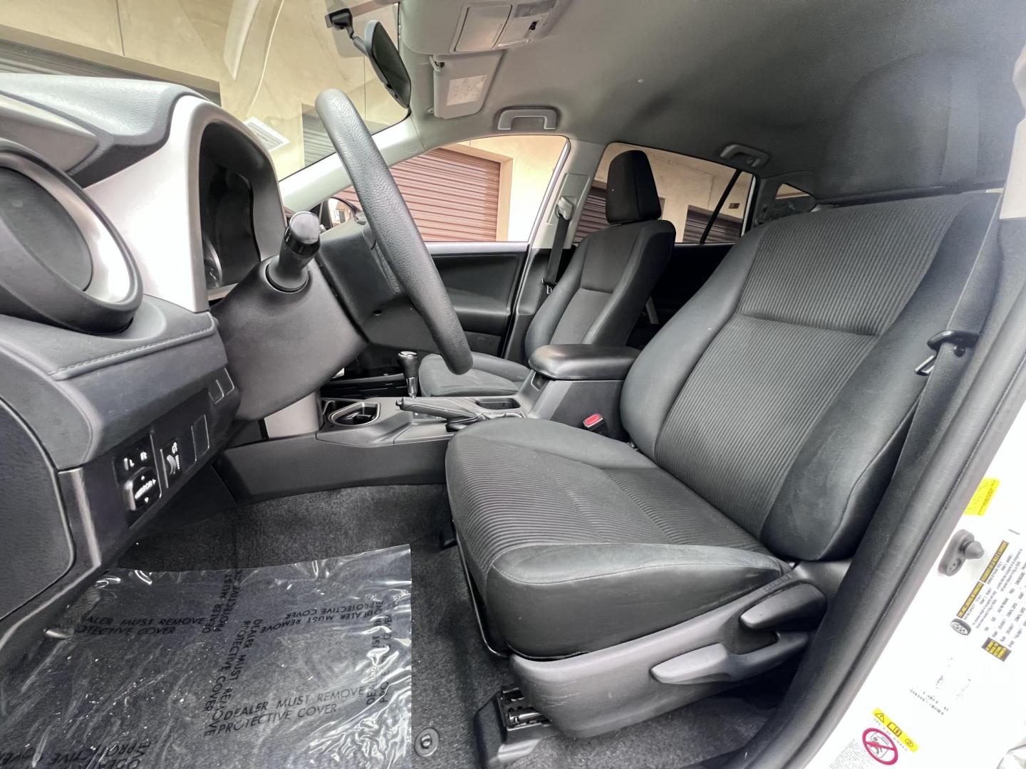 2016 White /Black Toyota RAV4 LE FWD (2T3ZFREV2GW) with an 2.5L L4 DOHC 16V engine, 6A transmission, located at 30 S. Berkeley Avenue, Pasadena, CA, 91107, (626) 248-7567, 34.145447, -118.109398 - 2016 Toyota RAV4 LE FWD – Reliable Compact SUV at Crown City Motors Are you searching for a dependable, stylish, and affordable compact SUV? Look no further than the 2016 Toyota RAV4 LE FWD, available now at Crown City Motors, located at 30 S Berkeley Ave, Pasadena, CA 91107. This popular crossov - Photo#16