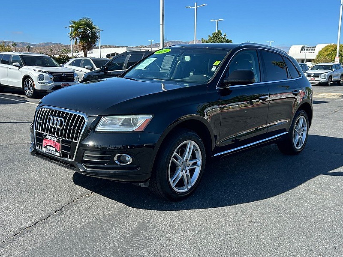 2016 BLACK Audi Q5 (WA1C2AFP2GA) with an 4-Cyl Turbo 2.0 Liter engine, Auto 8-Spd Tiptronic Spt transmission, located at 412 Auto Vista Drive, Palmdale, 93551, (661) 945-0620, 34.592636, -118.136681- Photo#2