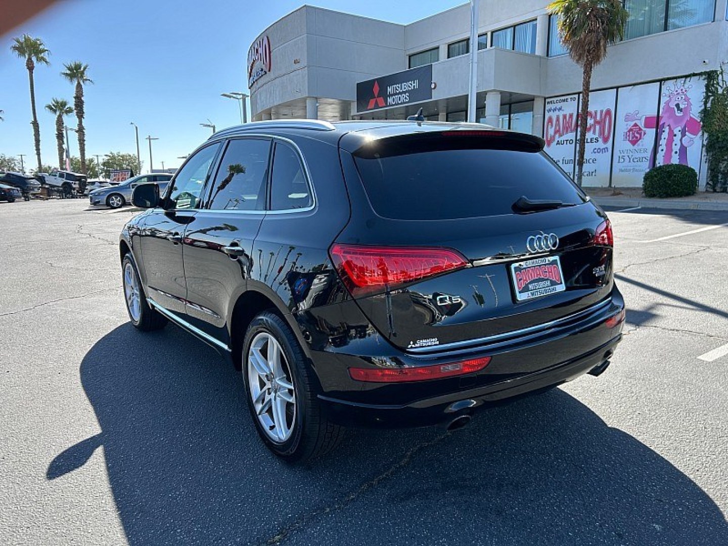 2016 BLACK Audi Q5 (WA1C2AFP2GA) with an 4-Cyl Turbo 2.0 Liter engine, Auto 8-Spd Tiptronic Spt transmission, located at 412 Auto Vista Drive, Palmdale, 93551, (661) 945-0620, 34.592636, -118.136681- Photo#6