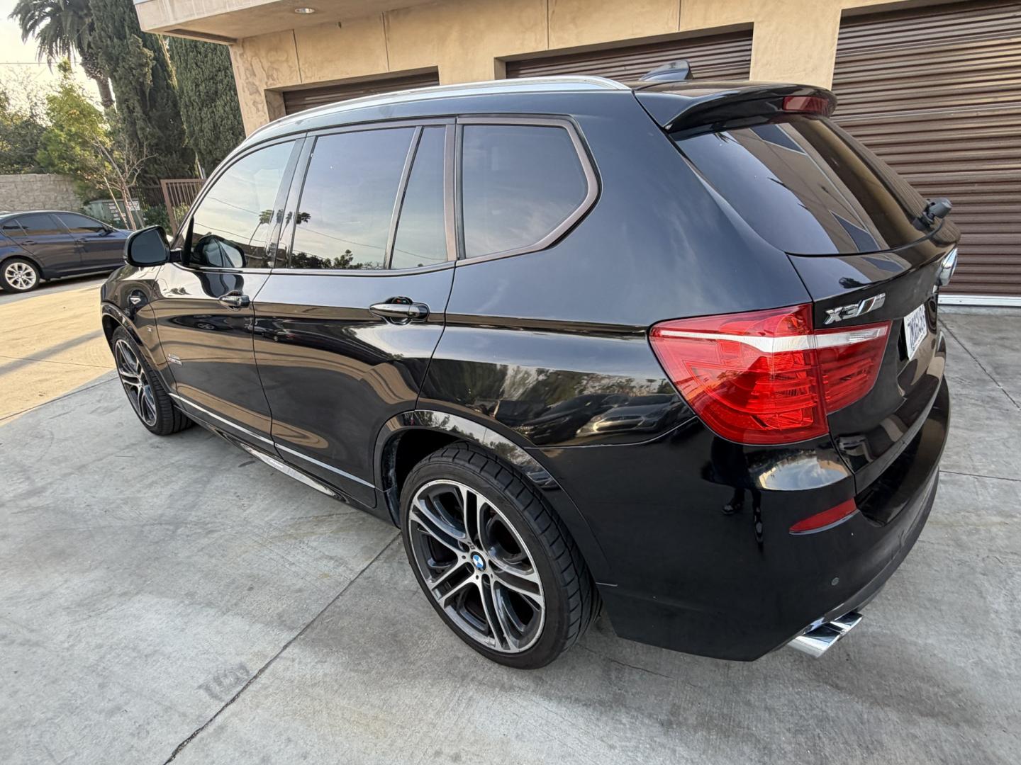 2016 Black /black BMW X3 xDrive28i (5UXWX9C53G0) with an 2.0L L4 DOHC 16V engine, 8-Speed Automatic transmission, located at 30 S. Berkeley Avenue, Pasadena, CA, 91107, (626) 248-7567, 34.145447, -118.109398 - Crown City Motors is a used “Buy Here Pay Here” car dealer in Pasadena CA. “Buy Here Pay Here” financing, means that when you purchase your vehicle from our dealership, that you make the payments to the dealership as well. We do not need the banks approval to get you approved for a used auto - Photo#4