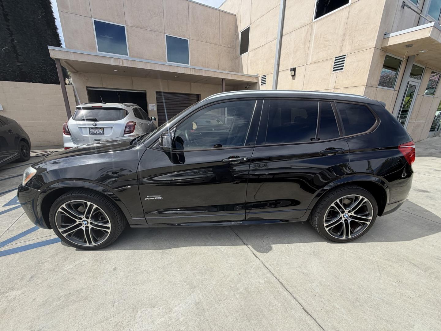 2016 Black /black BMW X3 xDrive28i (5UXWX9C53G0) with an 2.0L L4 DOHC 16V engine, 8-Speed Automatic transmission, located at 30 S. Berkeley Avenue, Pasadena, CA, 91107, (626) 248-7567, 34.145447, -118.109398 - Crown City Motors is a used “Buy Here Pay Here” car dealer in Pasadena CA. “Buy Here Pay Here” financing, means that when you purchase your vehicle from our dealership, that you make the payments to the dealership as well. We do not need the banks approval to get you approved for a used auto - Photo#15