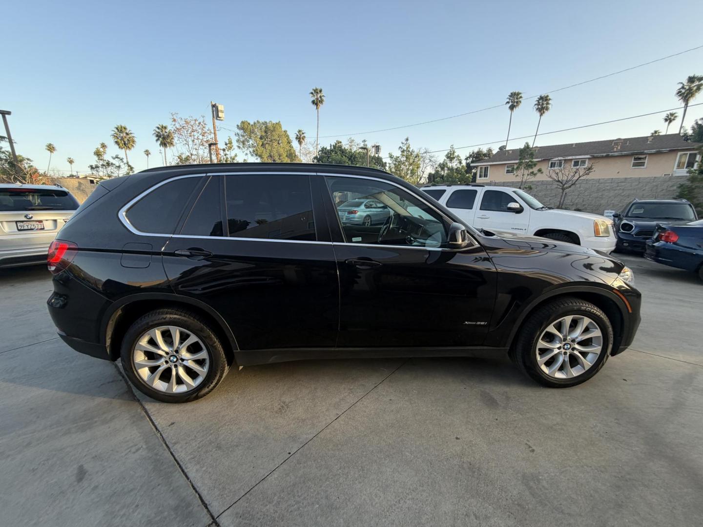 2016 Black /Black BMW X5 xDrive35i (5UXKR0C5XG0) with an 3.0L L6 DOHC 24V engine, 8A transmission, located at 30 S. Berkeley Avenue, Pasadena, CA, 91107, (626) 248-7567, 34.145447, -118.109398 - Black on Black BMW X5 with Buy Here Pay Here Financing – Pasadena CA VIN: 5UXKR0C5XG0S85790 Looking for a luxury SUV with bad credit financing? This black on black BMW X5 is available now at Crown City Motors in Pasadena, and we specialize in Buy Here Pay Here (BHPH) auto financing designed - Photo#4