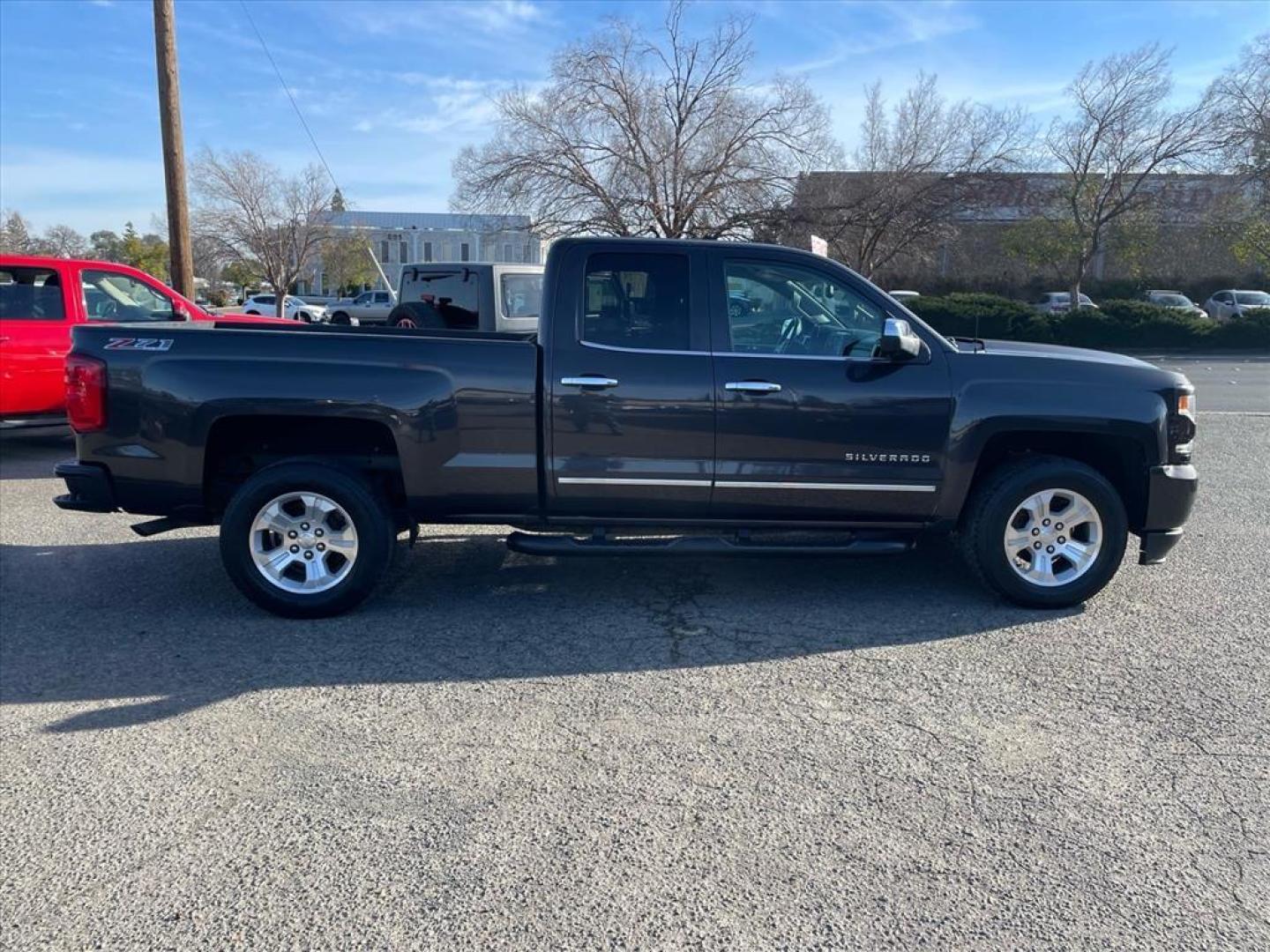 2016 Autumn Bronze Metallic Chevrolet Silverado 1500 LTZ Z71 (1GCVKSEC3GZ) with an 5.3L EcoTec3 5.3L V8 355hp 383ft. lbs. Direct Injection engine, 6-Speed Shiftable Automatic w/Overdrive transmission, located at 800 Riverside Ave, Roseville, CA, 95678, 916-773-4549 & Toll Free: 866-719-4393, 38.732265, -121.291039 - 4X4 Z-71 DOUBLE CAB LTZ CLEAN CARFAX - Photo#5