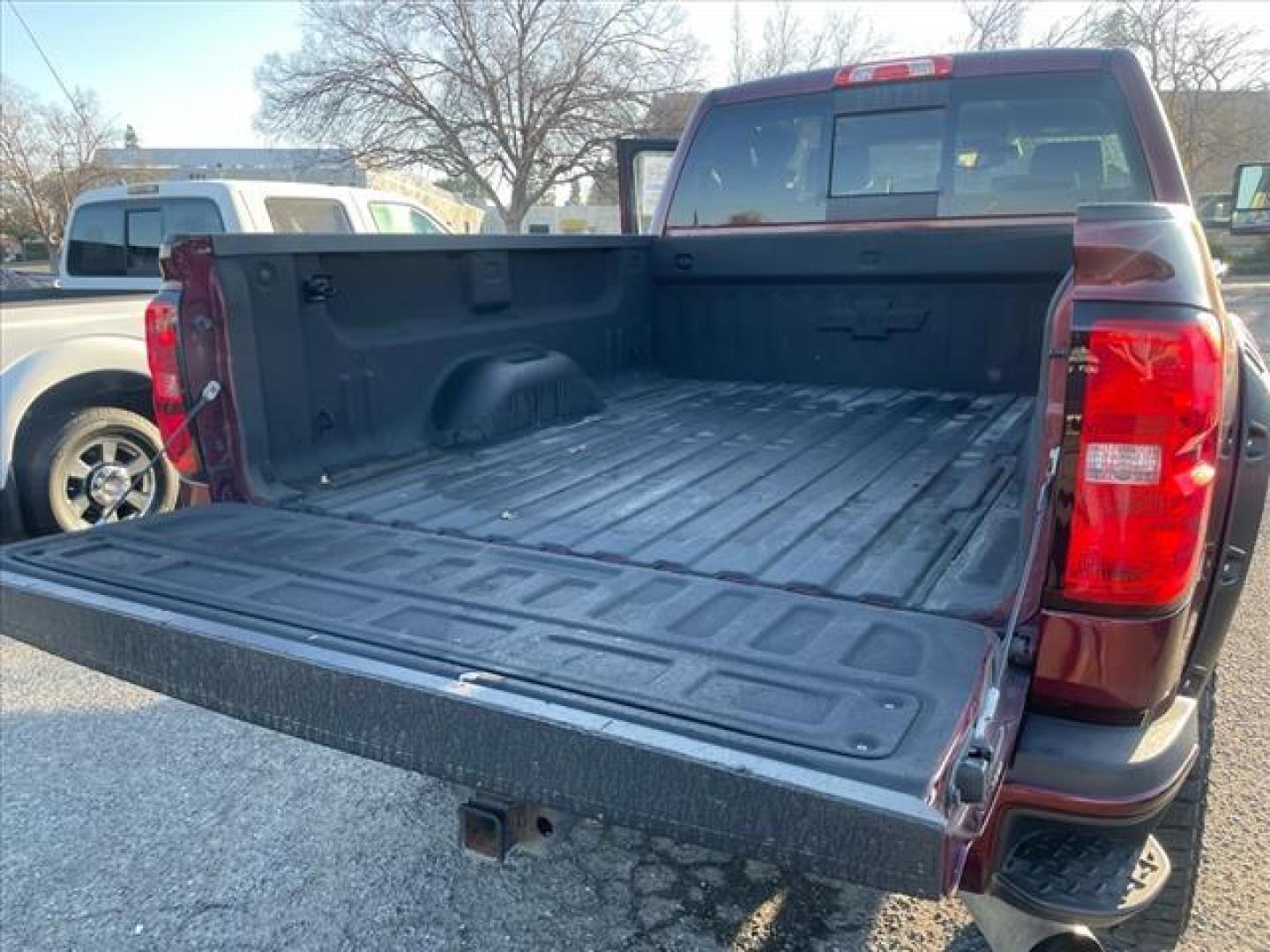2016 Butte Red Metallic Chevrolet Silverado 2500HD High Country (1GC1KXE87GF) with an 6.6L Duramax 6.6L Diesel Turbo V8 397hp 765ft. lbs. Common Rail Direct Injection engine, Allison 1000 6-Speed Shiftable Automatic transmission, located at 800 Riverside Ave, Roseville, CA, 95678, 916-773-4549 & Toll Free: 866-719-4393, 38.732265, -121.291039 - DURAMAX DIESEL CREW CAB 4X4 HIGH COUNTY LIFTED ALLISON TRANSMISSION SERVICE RECORDS ON CLEAN CARFAX - Photo#11