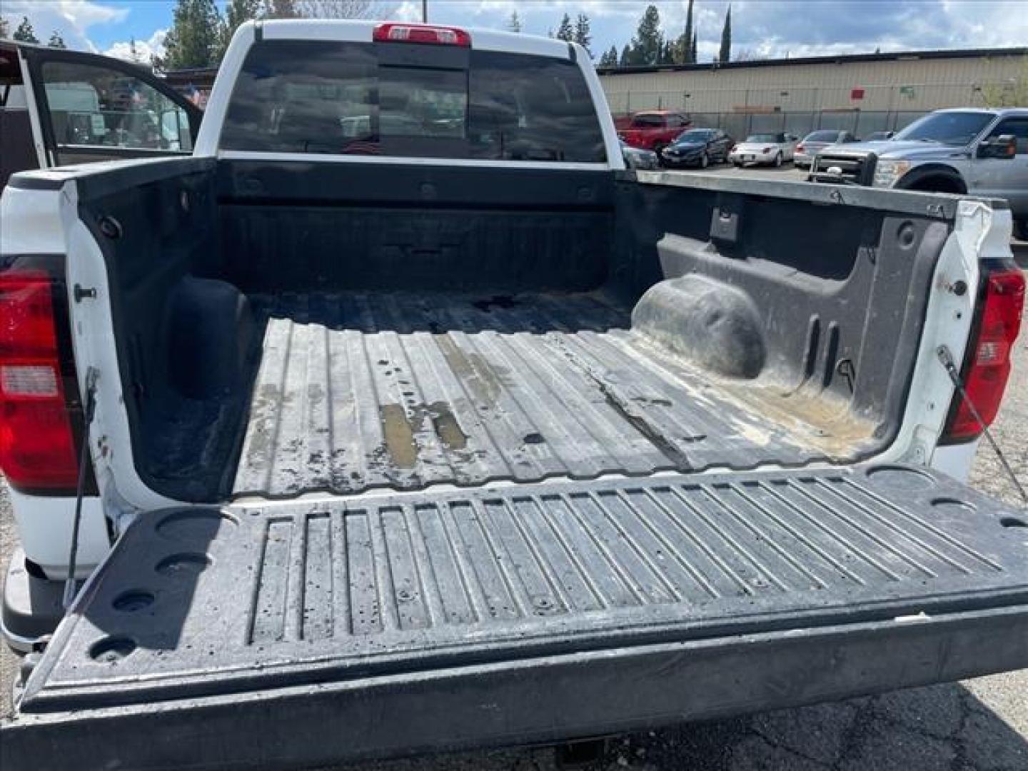 2016 Summit White Chevrolet Silverado 2500HD LTZ (1GC1KWE84GF) with an 6.6L Duramax 6.6L Diesel Turbo V8 397hp 765ft. lbs. Common Rail Direct Injection engine, Allison 1000 6-Speed Shiftable Automatic transmission, located at 800 Riverside Ave, Roseville, CA, 95678, 916-773-4549 & Toll Free: 866-719-4393, 38.732265, -121.291039 - DURAMAX DIESEL CREW CAB 4X4 Z71 LTZ SERVICE RECORDS ONE OWNER CLEAN CARFAX - Photo#12