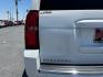 2016 WHITE Chevrolet Suburban (1GNSCJKC4GR) with an V8 EcoTec3 5.3 Liter engine, Automatic 6-Spd w/Overdrive transmission, located at 412 Auto Vista Drive, Palmdale, 93551, (661) 945-0620, 34.592636, -118.136681- Photo#11