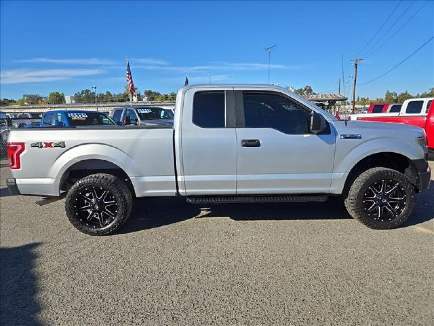 2016 Ingot Silver Metallic Ford F-150 XL (1FTEX1E86GF) with an 3.5L 3.5L Flex Fuel V6 282hp 253ft. lbs. Sequential Multiport Fuel Injection engine, 6-Speed Shiftable Automatic transmission, located at 800 Riverside Ave, Roseville, CA, 95678, 916-773-4549 & Toll Free: 866-719-4393, 38.732265, -121.291039 - 4X4 SUPER CAB CUSTOM WHEELS SUPER CLEAN - Photo#5