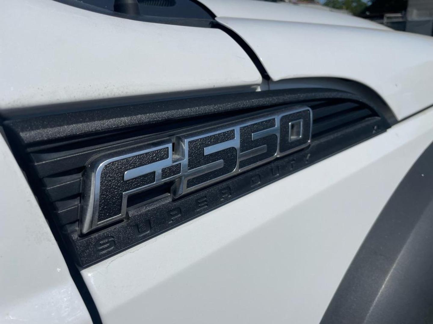2016 Oxford White Ford F-550 Super Duty XL (1FDUF5GT6GE) with an 0.0 8 Cylinder Common Rail Direct Injection engine, 6-Speed Automatic transmission, located at 800 Riverside Ave, Roseville, CA, 95678, 916-773-4549 & Toll Free: 866-719-4393, 38.732265, -121.291039 - DIESEL F550 12 FOOT STAKE BODY ONE OWNER SERVICE RECORDS ON CLEAN CARFAX - Photo#2