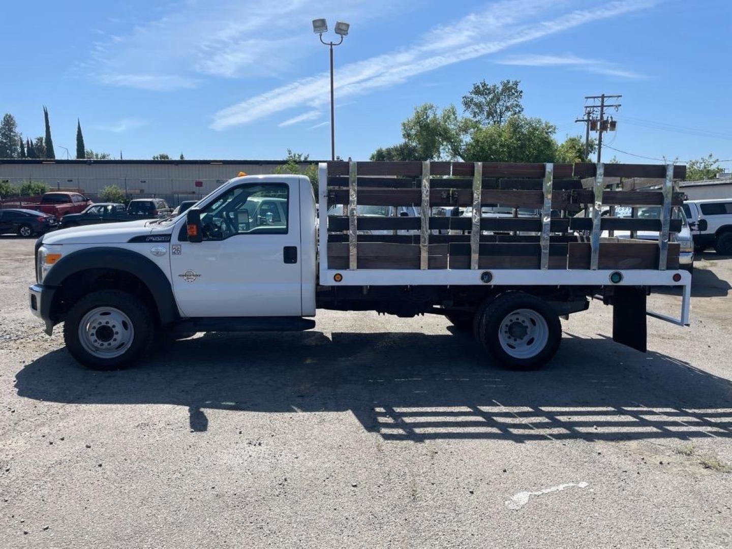 2016 Oxford White Ford F-550 Super Duty XL (1FDUF5GT6GE) with an 0.0 8 Cylinder Common Rail Direct Injection engine, 6-Speed Automatic transmission, located at 800 Riverside Ave, Roseville, CA, 95678, 916-773-4549 & Toll Free: 866-719-4393, 38.732265, -121.291039 - DIESEL F550 12 FOOT STAKE BODY ONE OWNER SERVICE RECORDS ON CLEAN CARFAX - Photo#5
