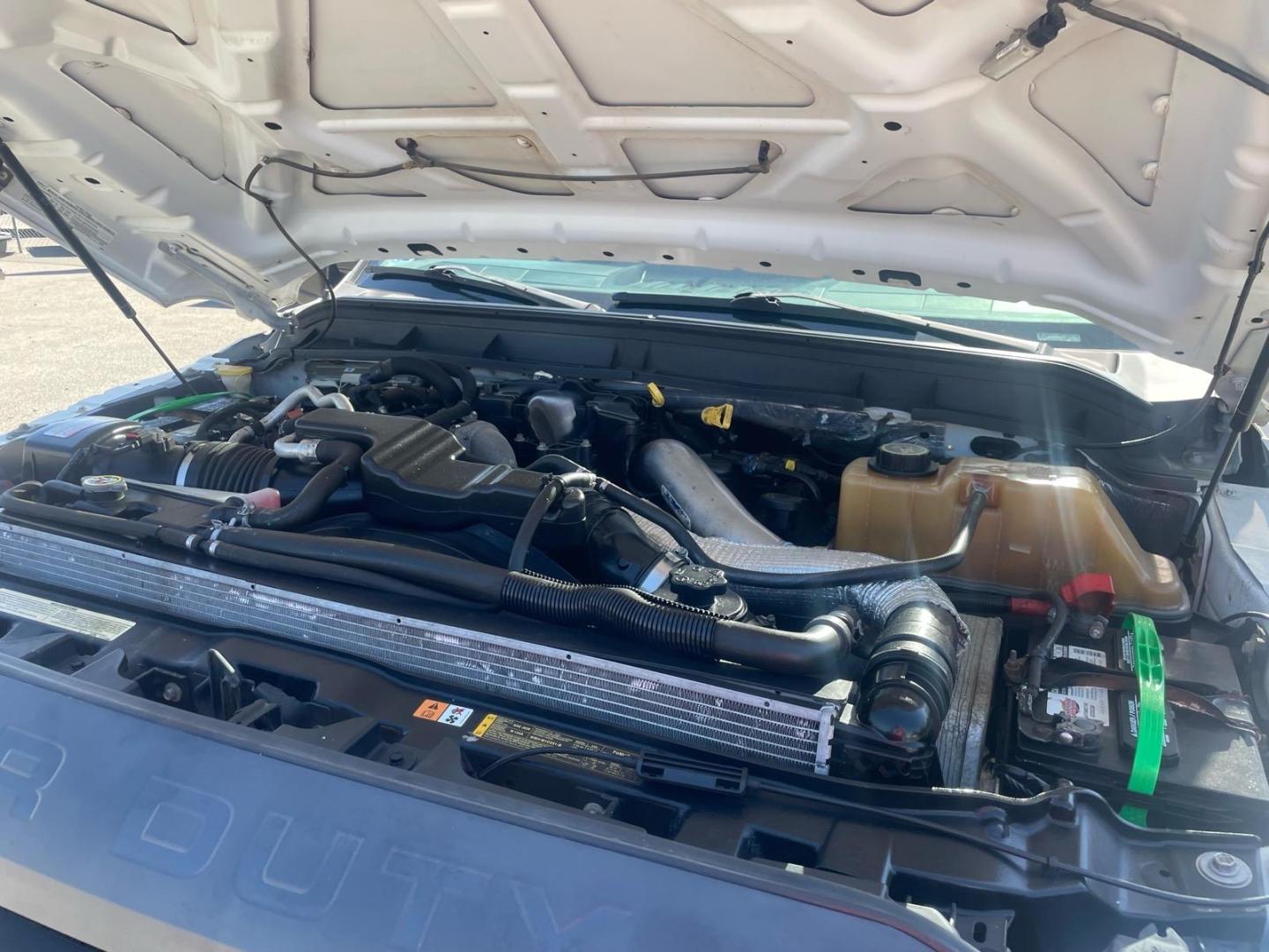 2016 White Ford F-550 Super Duty Chassis XL Regular Cab 165 RWD (1FDUF5GT3GE) with an 8 Cylinder Other engine, 6-Speed Automatic transmission, located at 800 Riverside Ave, Roseville, CA, 95678, 916-773-4549 & Toll Free: 866-719-4393, 38.732265, -121.291039 - DIESEL FLATBED- Photo#11