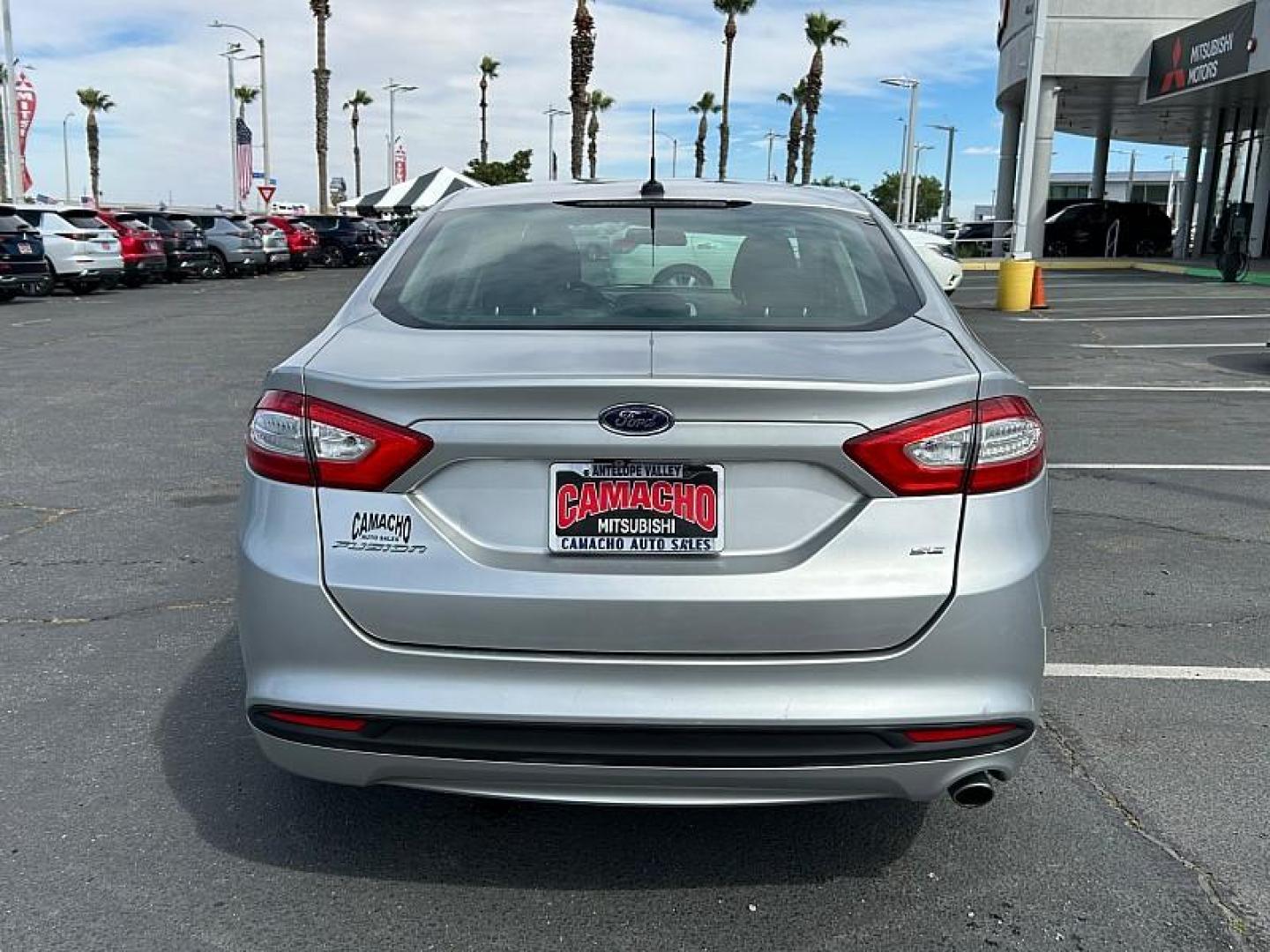 2016 SILVER Ford Fusion (3FA6P0H7XGR) with an 4-Cyl 2.5 Liter engine, Automatic transmission, located at 412 Auto Vista Drive, Palmdale, 93551, (661) 945-0620, 34.592636, -118.136681- Photo#33